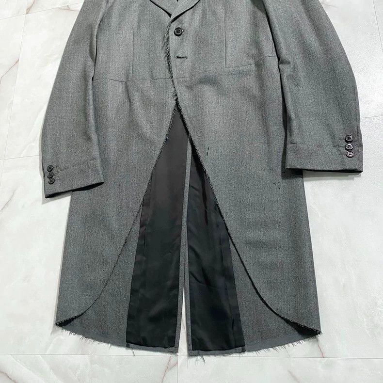 Comme des Garcons Comme Des Garcons MLong grey thin jacket 2502-Nextarrow Size US M / EU 48-50 / 2 - 3 Thumbnail