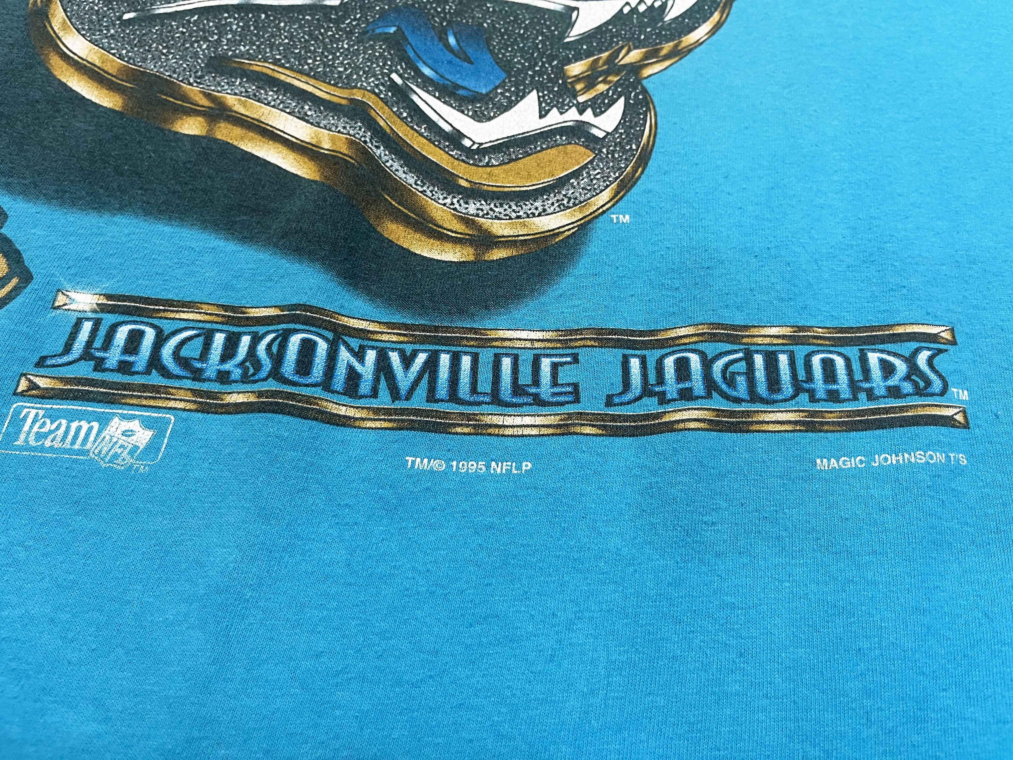 NFL Vintage Magic Johnson 1995 NFL Jacksonville Jaguars T-Shirt Size US XL / EU 56 / 4 - 4 Thumbnail