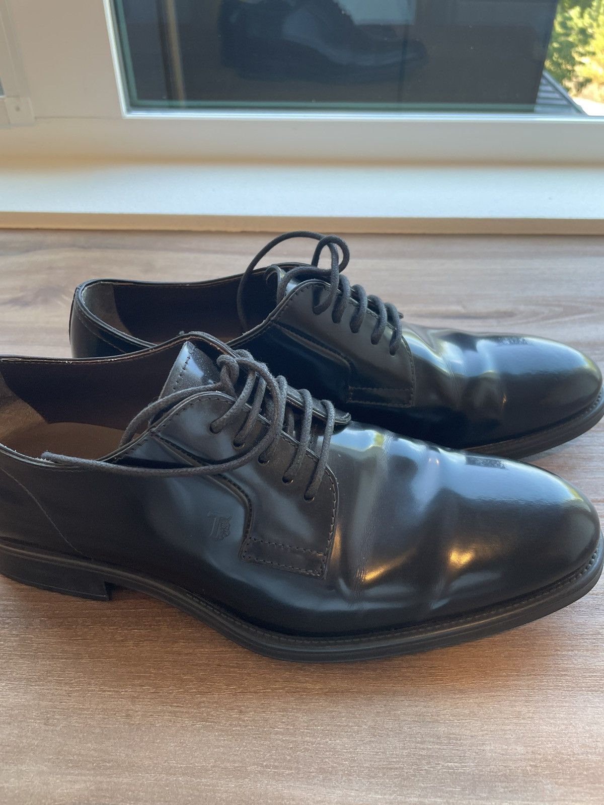 Tod's Tod’s lace-up dress shoes Size US 7 / EU 40 - 3 Thumbnail