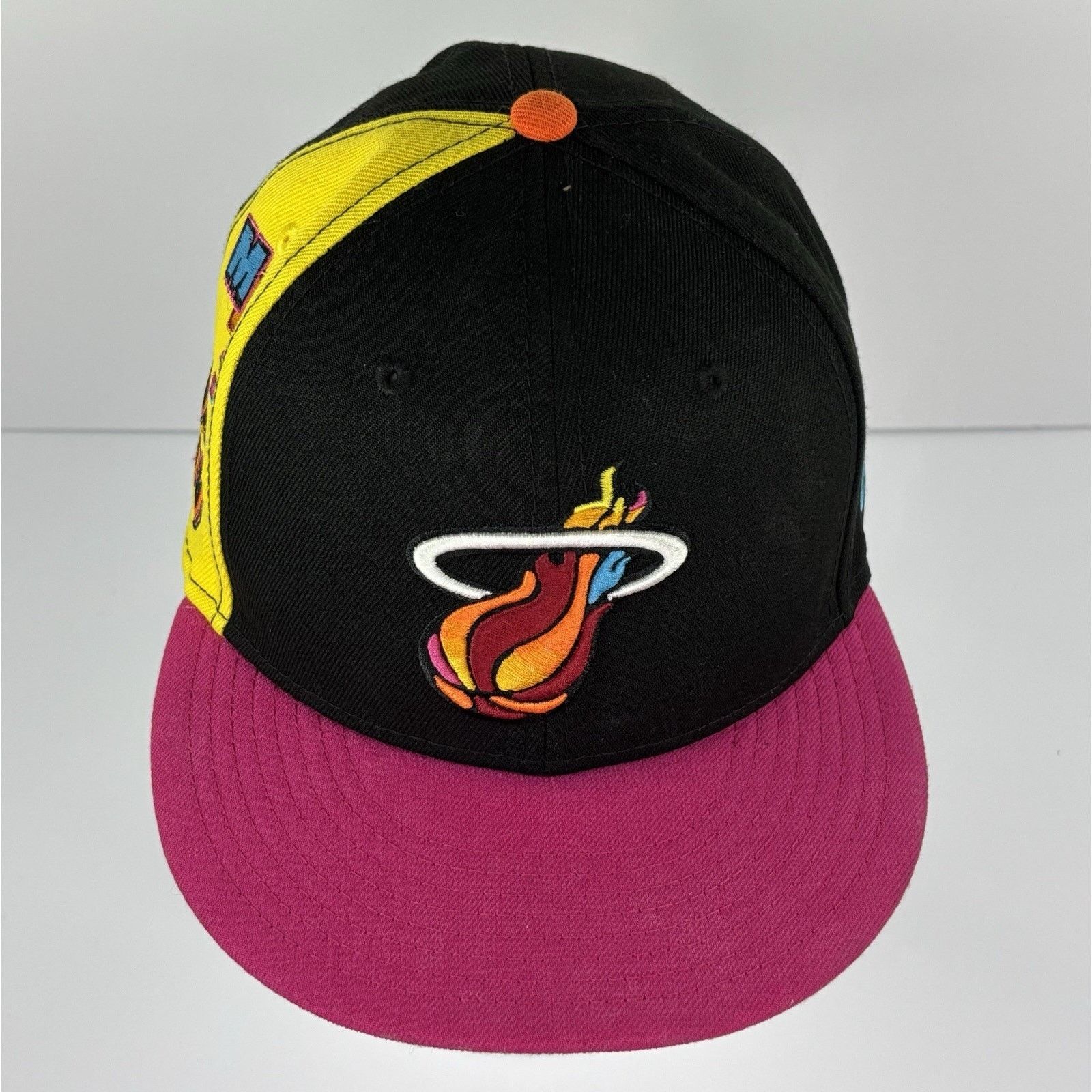 The Unbranded Brand Miami Heat New Era 9FIFTY Snapback Hat “305” Size ONE SIZE - 11 Thumbnail