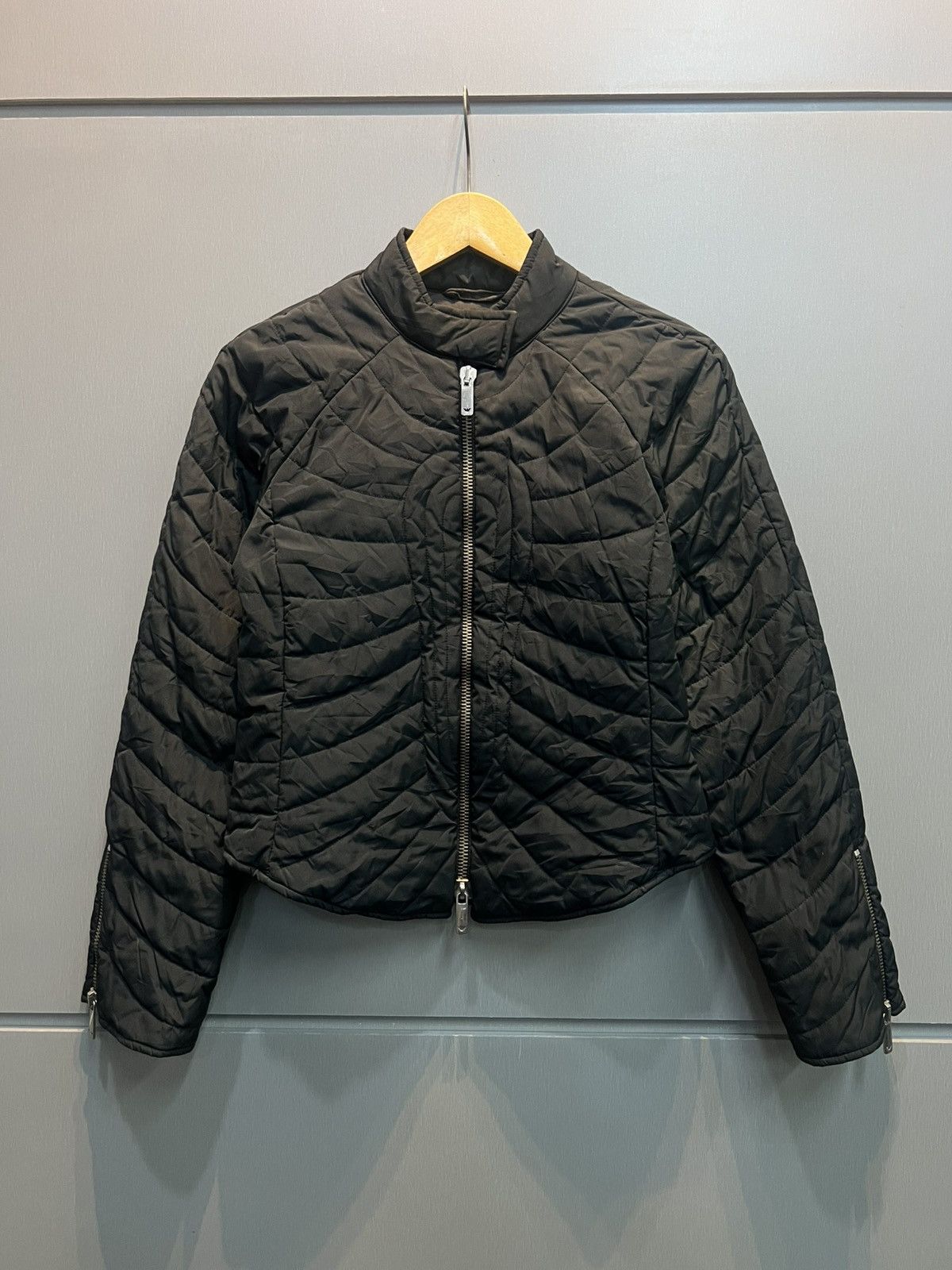 90s EMPORIO ARMANI ジャケット　52 ブラック　archive K41hlOhbazkxHgYbBDxGA1aziz4SFJ