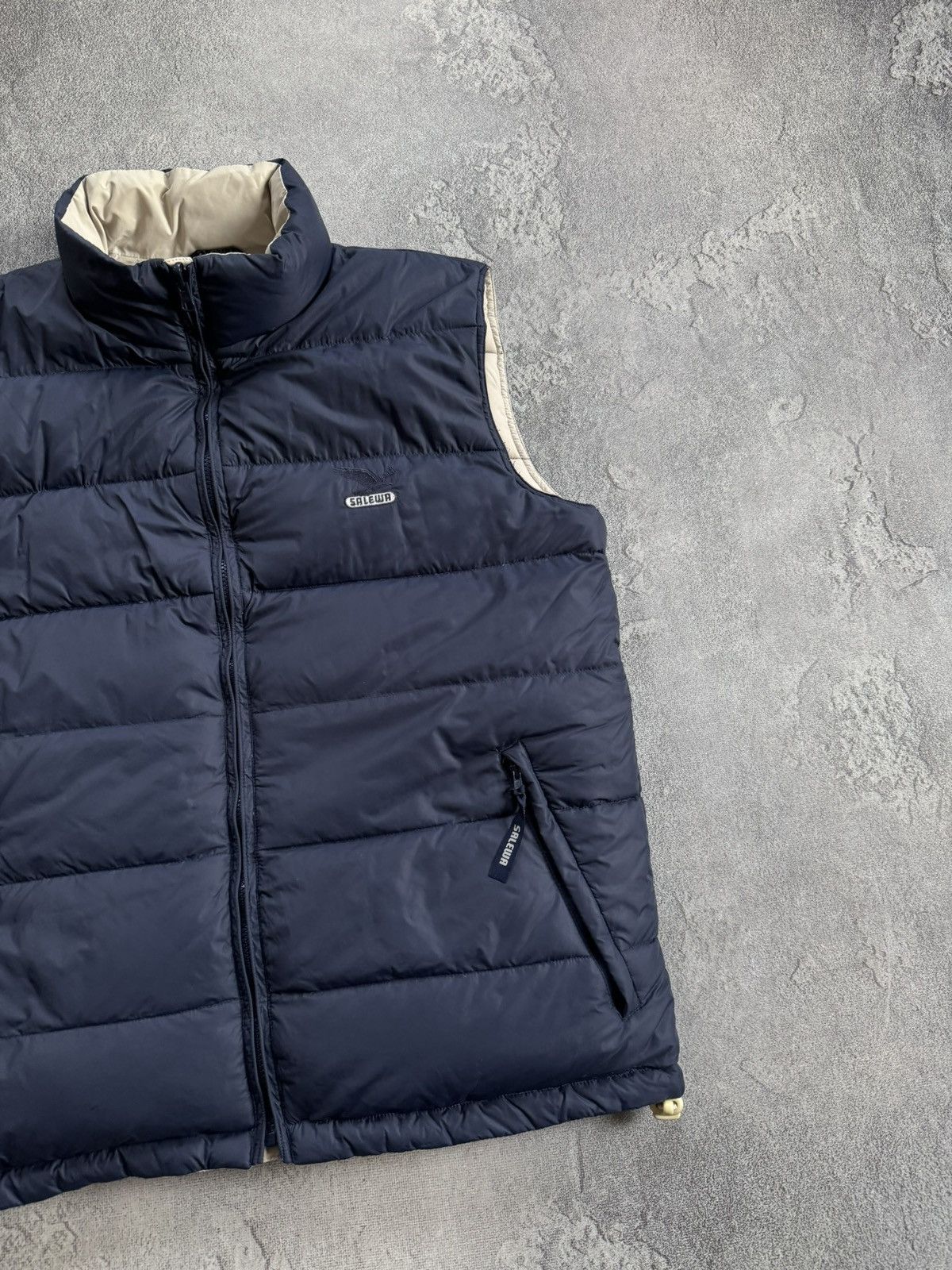 SALEWA Salewa L/size reversible down jacket vest sleeveless 00s Size US L / EU 52-54 / 3 - 6 Thumbnail