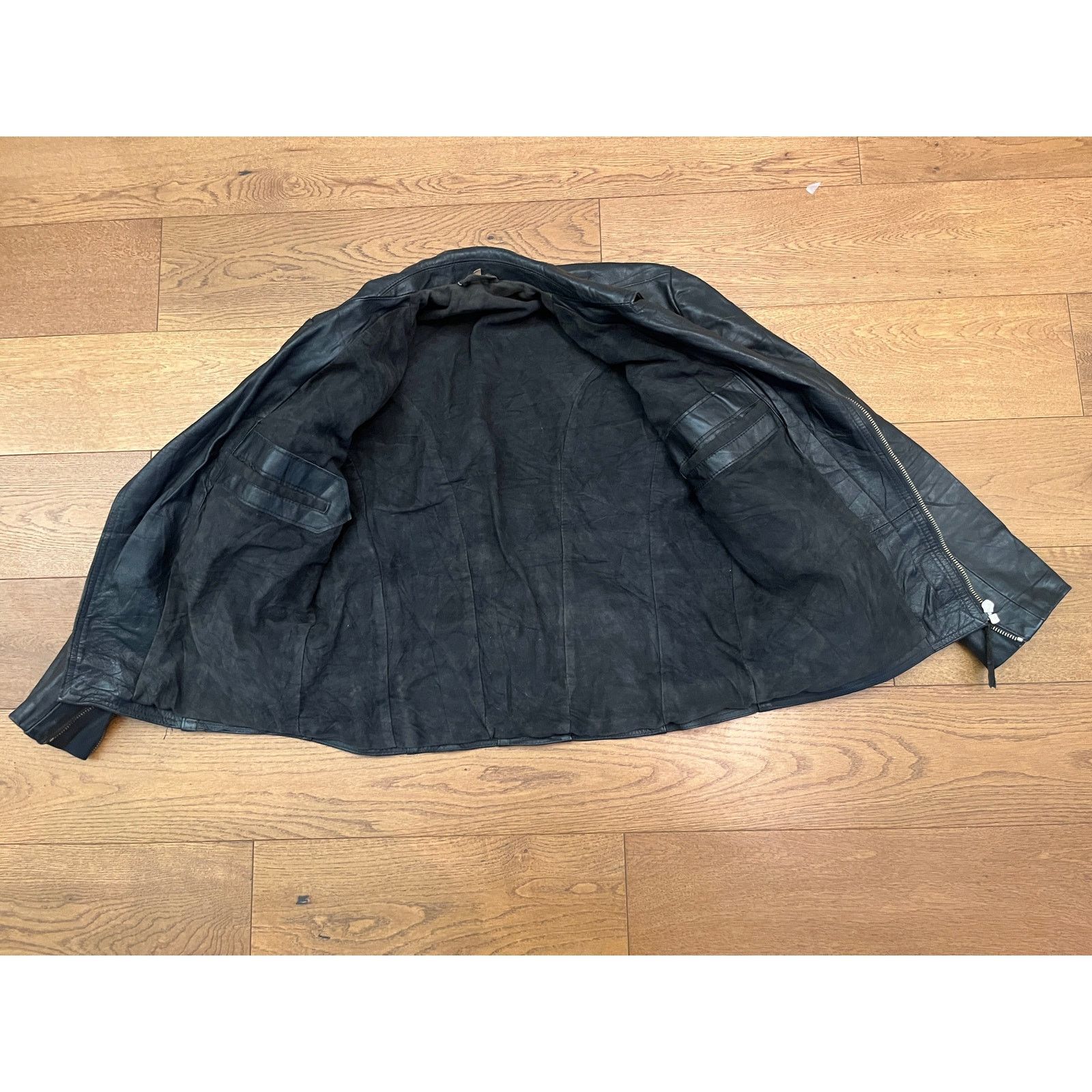 Vintage Vtg 90s Distressed Padded Elbow Leather Biker Jacket Sz 94 Size US L / EU 52-54 / 3 - 4 Thumbnail