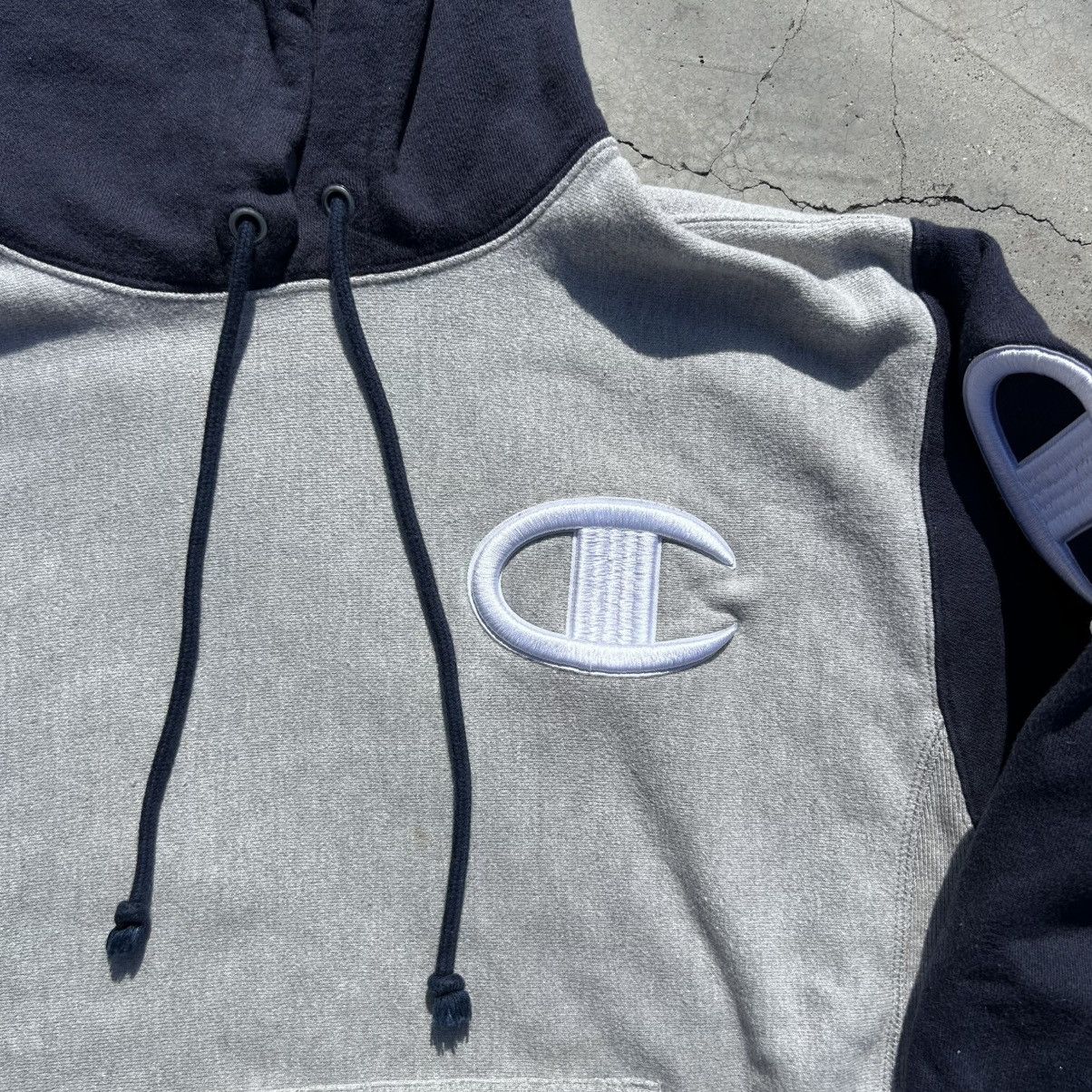 Champion Champion Reverse Weave Tri-Color Hoodie - Mens M Size US L / EU 52-54 / 3 - 2 Thumbnail