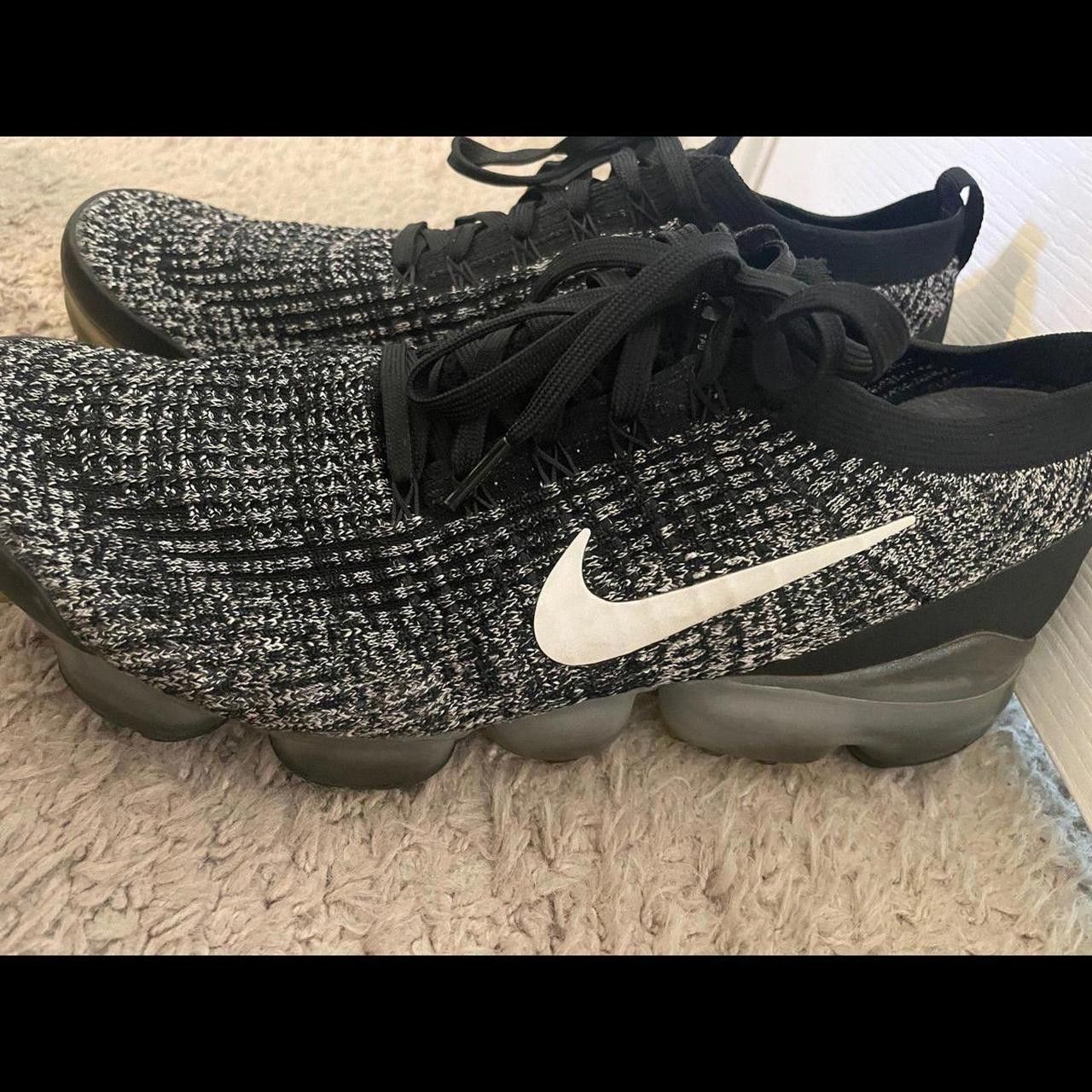 Nike Nike Air Vapormax Flyknit 3 Size US 11.5 / EU 44-45 - 2 Thumbnail