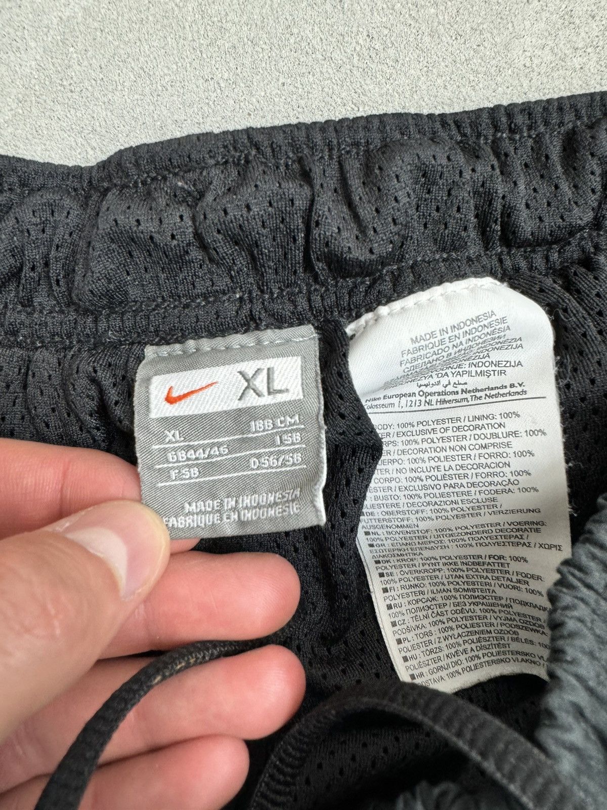 Nike Vintage Nylon Tracksuit Nike Drill Swoosh Hype Y2K Hype Size US 36 / EU 52 - 10 Thumbnail