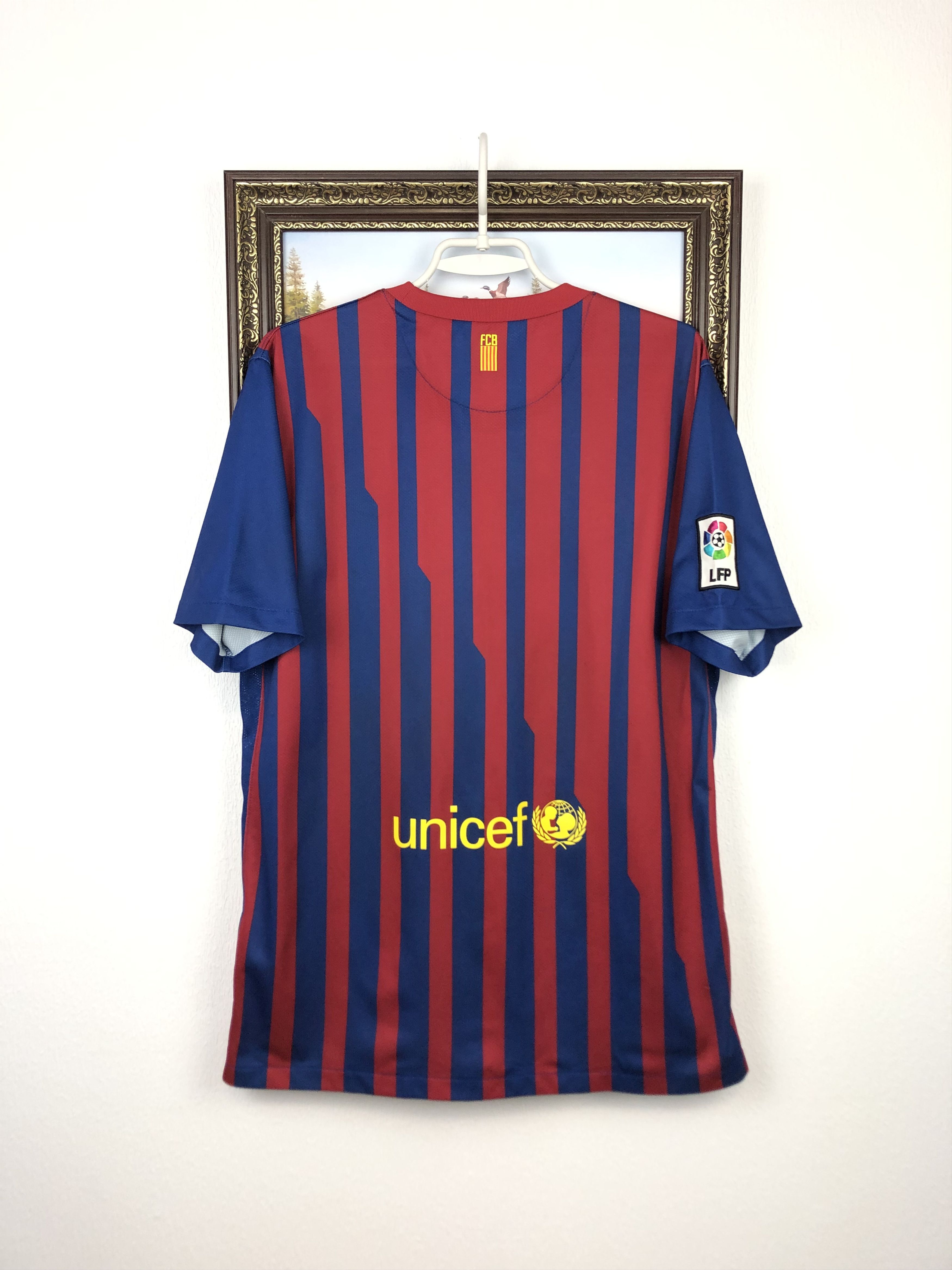 Vintage Barcelona football shirt 2011 Soccer Nike Jersey Camiseta Size US L / EU 52-54 / 3 - 11 Thumbnail