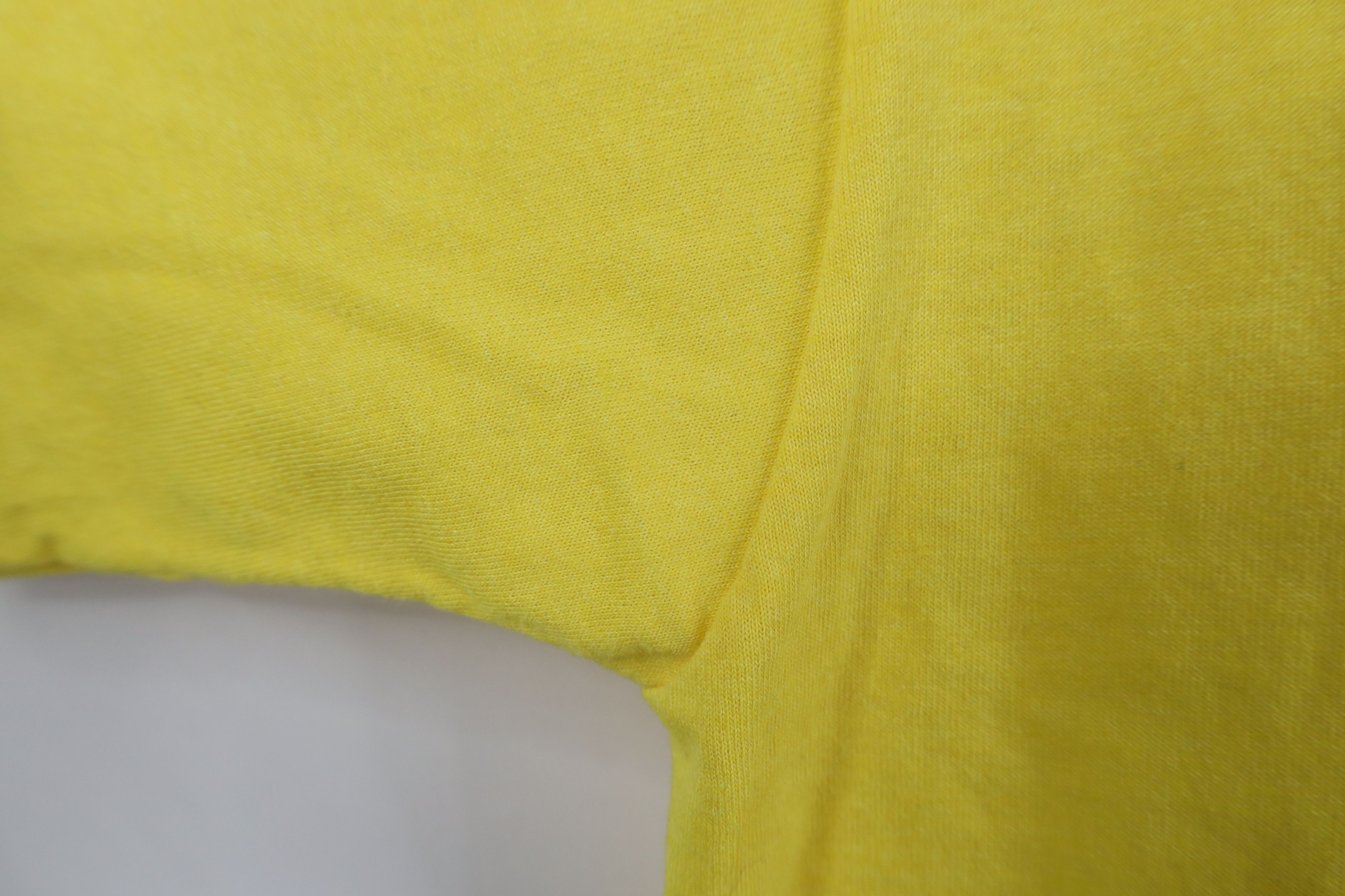 Vintage Vintage 80s 90s Streetwear Short Sleeve T-Shirt Yellow USA Size US L / EU 52-54 / 3 - 5 Thumbnail