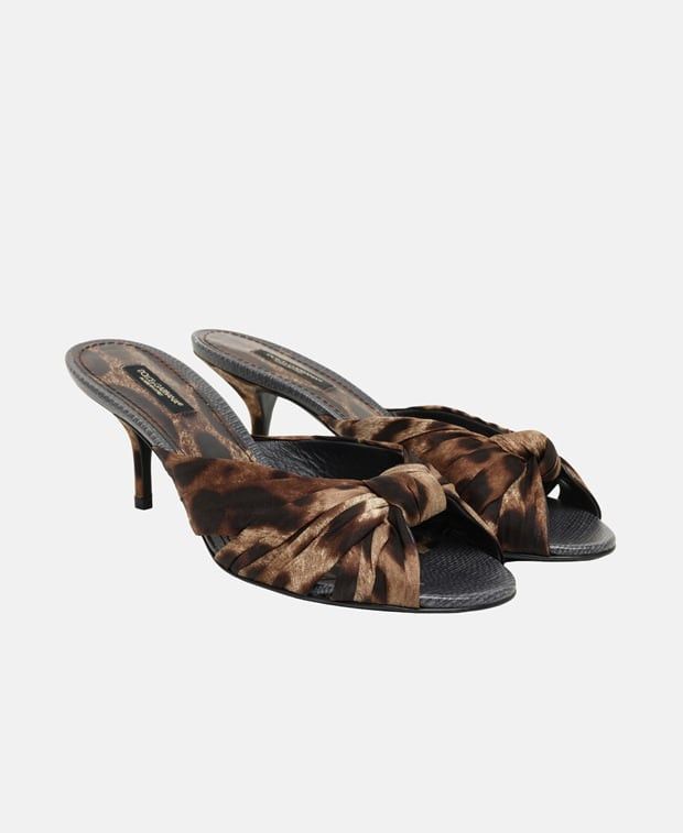 Peep toes