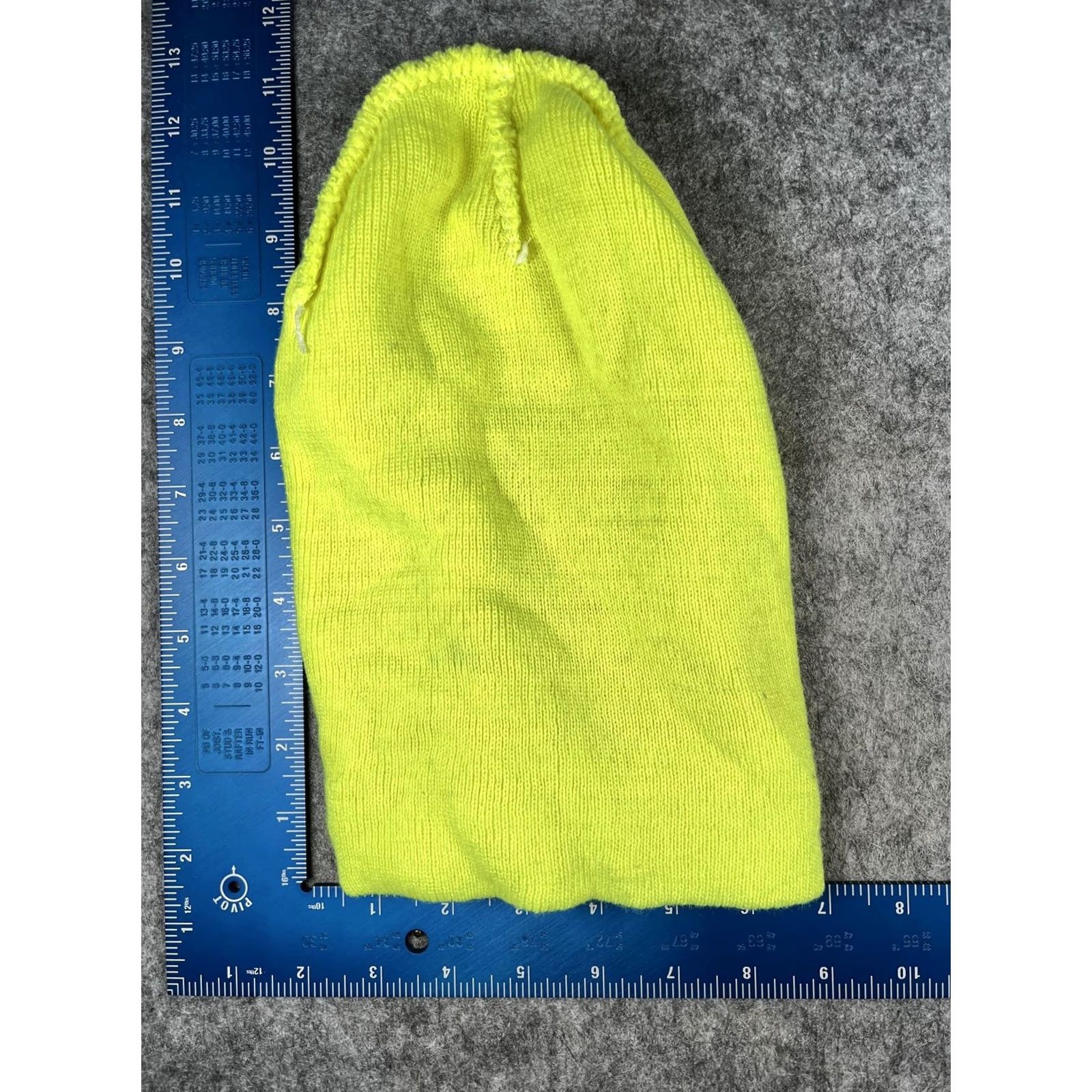 Vintage Knit Beanie Mens One Size Yellow Solid Soft Stretch Winter Warm Casual Hat Size ONE SIZE - 5 Thumbnail