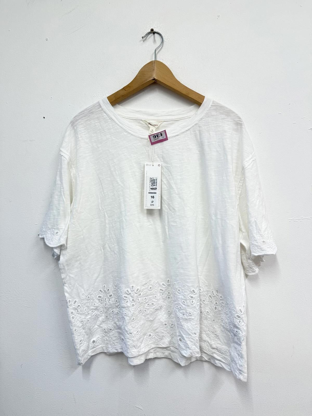 Other Per Una White Eyelet Hem Short Sleeve Top UK Size 16 Size M / US 6-8 / IT 42-44 - 1 Thumbnail