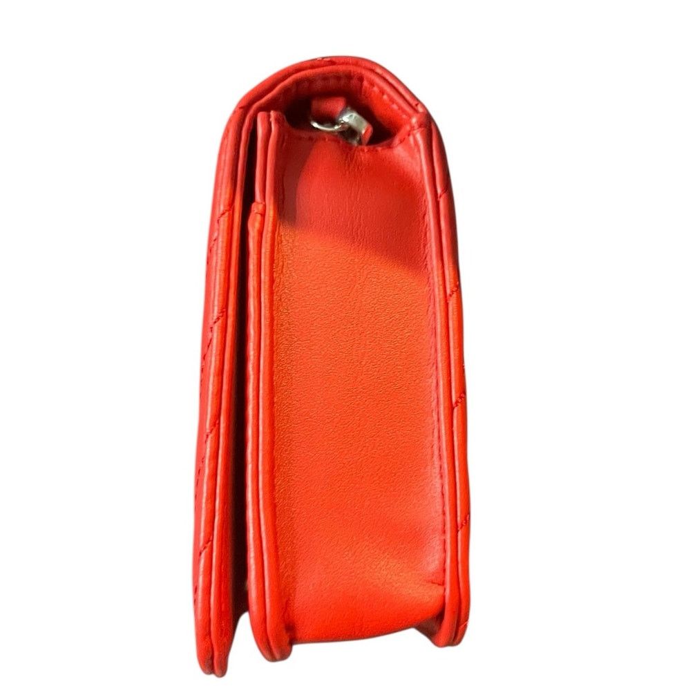 Badgley Mischka Badgley Mischka Quilted Crossbody Bag Red Vegan Leather Size ONE SIZE - 9 Thumbnail