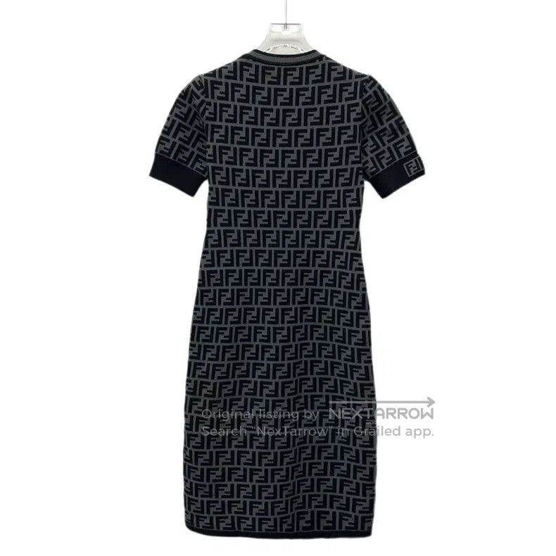 Fendi Fendi Dark Gray Logo Letter Full-Print Round Neck Short Sl Size XXS / US 00 / IT 34 - 2 Thumbnail