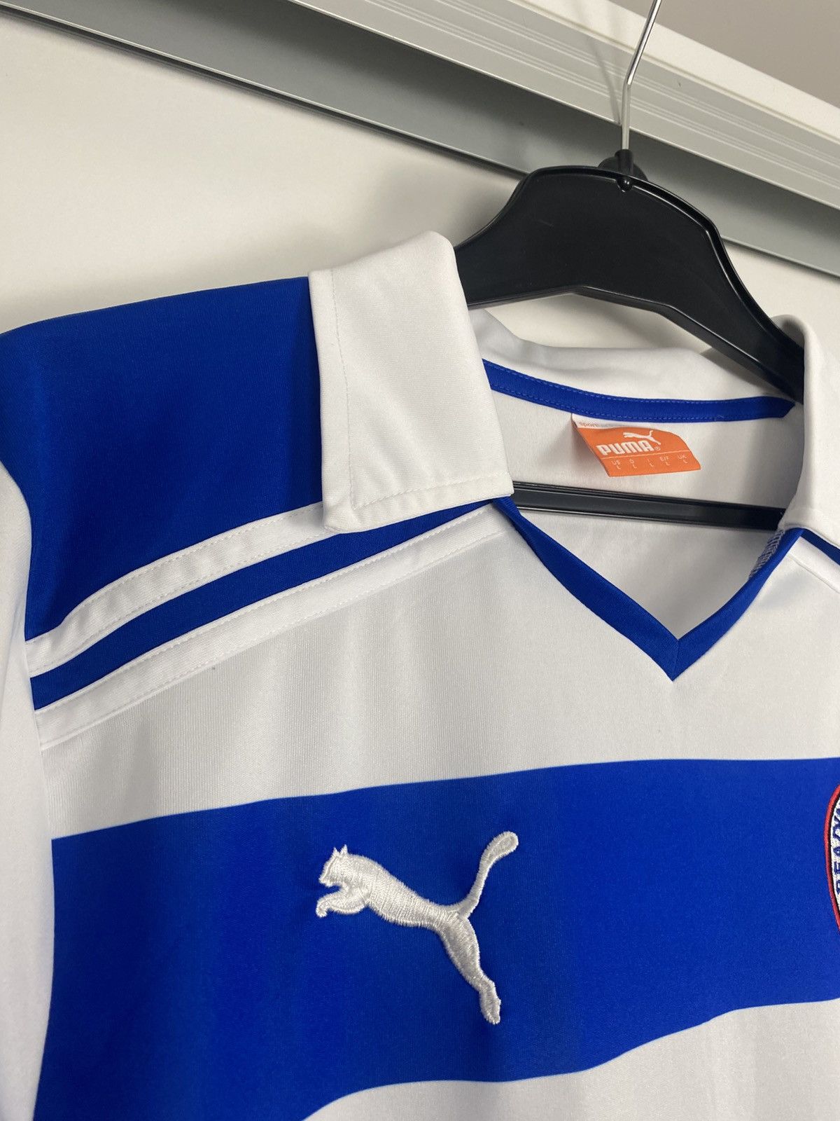 Puma Puma x Reading FC 2011 2012 11/12 vintage y2k soccer Jersey Size US L / EU 52-54 / 3 - 5 Thumbnail