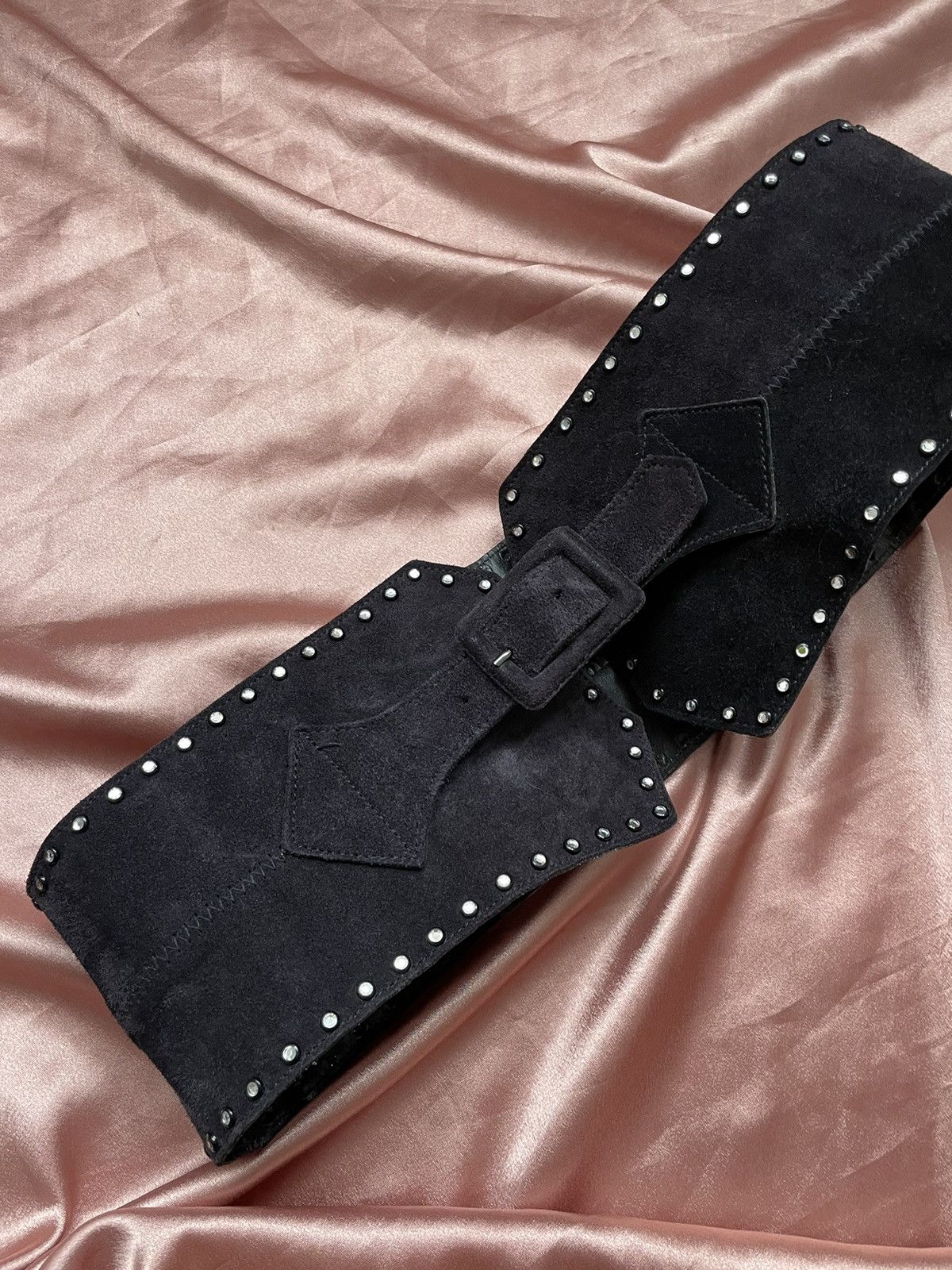 Yves Saint Laurent 1980’s Yves Saint Laurent belt Size ONE SIZE - 7 Thumbnail