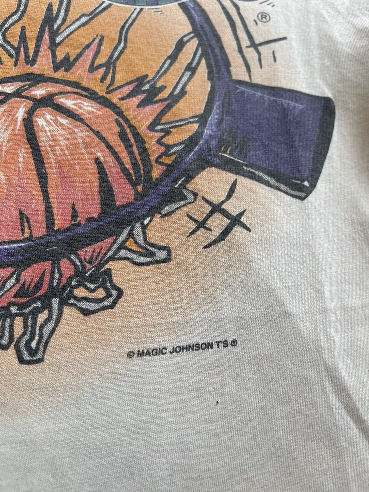 NBA Vintage 90s Charlotte Hornets Magic Johnson T’s NBA Graphic Size US M / EU 48-50 / 2 - 4 Thumbnail