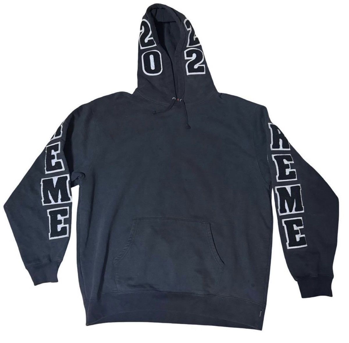 Supreme SUPREME Team Chenille Hooded Sweatshirt XXL Size US XXL / EU 58 / 5 - 4 Thumbnail