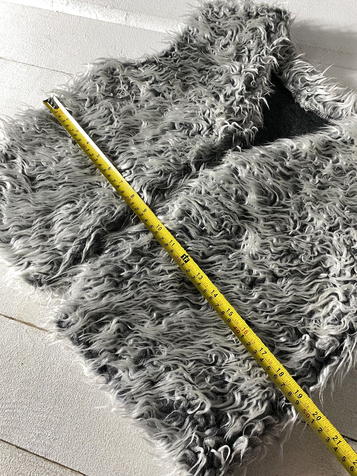 Japanese Brand × Vintage 🔥 RARE 🔥 Vintage Super Mohair Faux Fur Vest y2k Size S / US 4 / IT 40 - 5 Thumbnail