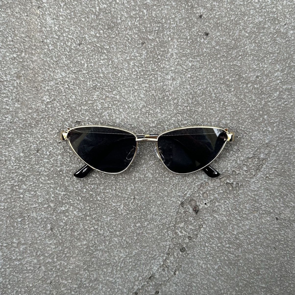 Other Y2K Unisex Sunglasses Retro Fashion Shades KD9337-02 Size ONE SIZE - 1 Thumbnail