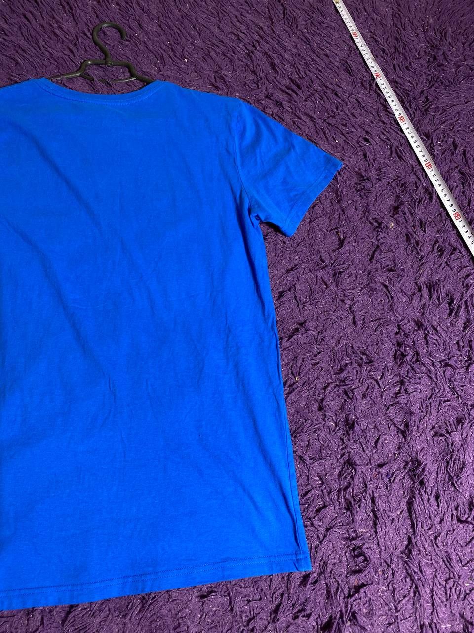 Oakley × Vintage Vintage Oakley Rubber Center Logo Grey T-Shirt Size US L / EU 52-54 / 3 - 13 Thumbnail