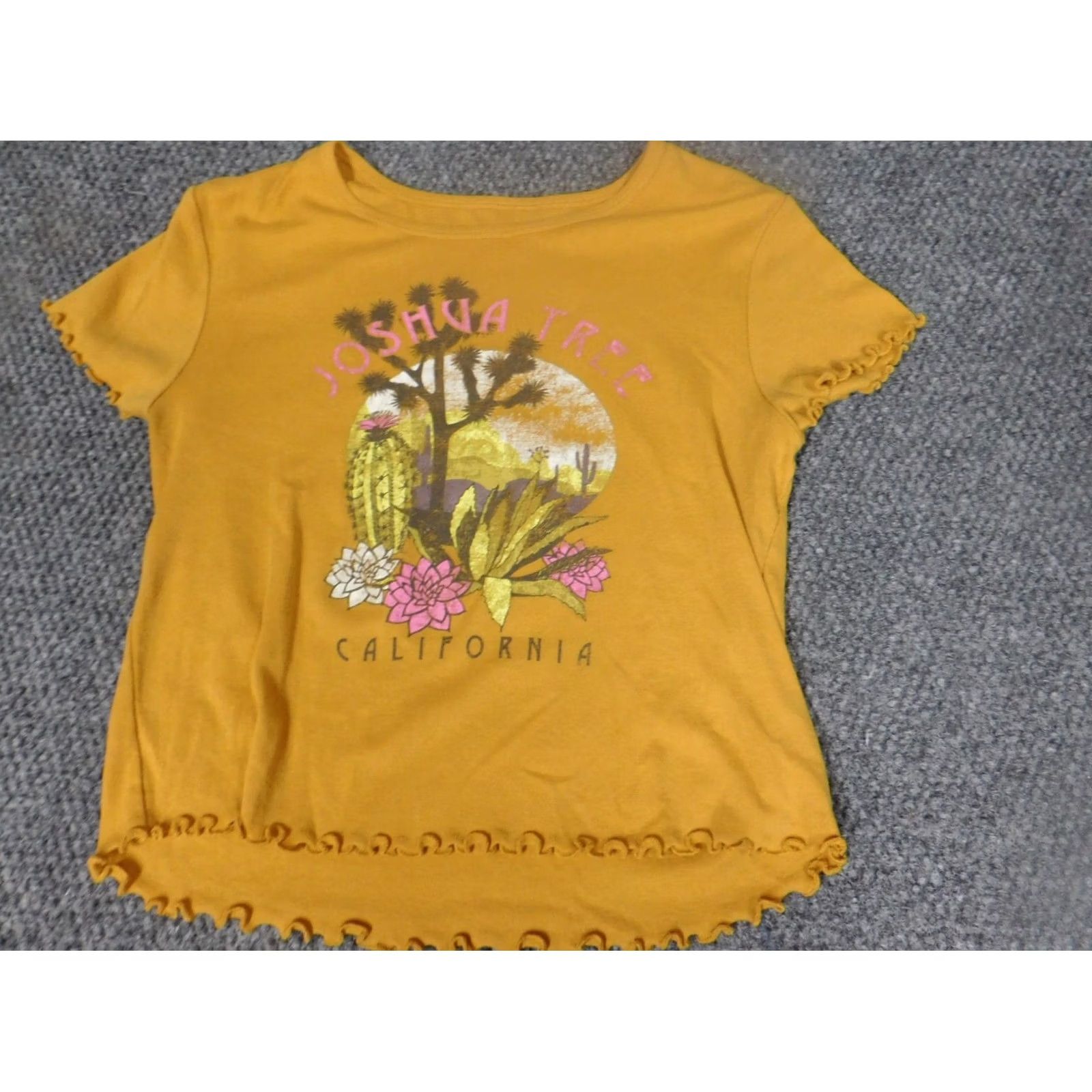 Awake NY Awake Blouse M Women Yellow Crew Neck Short Sleeve Cap Sleeve Rayon Casual California Stretch Regular Modern Basic Shirt Size M / US 6-8 / IT 42-44 - 2 Thumbnail
