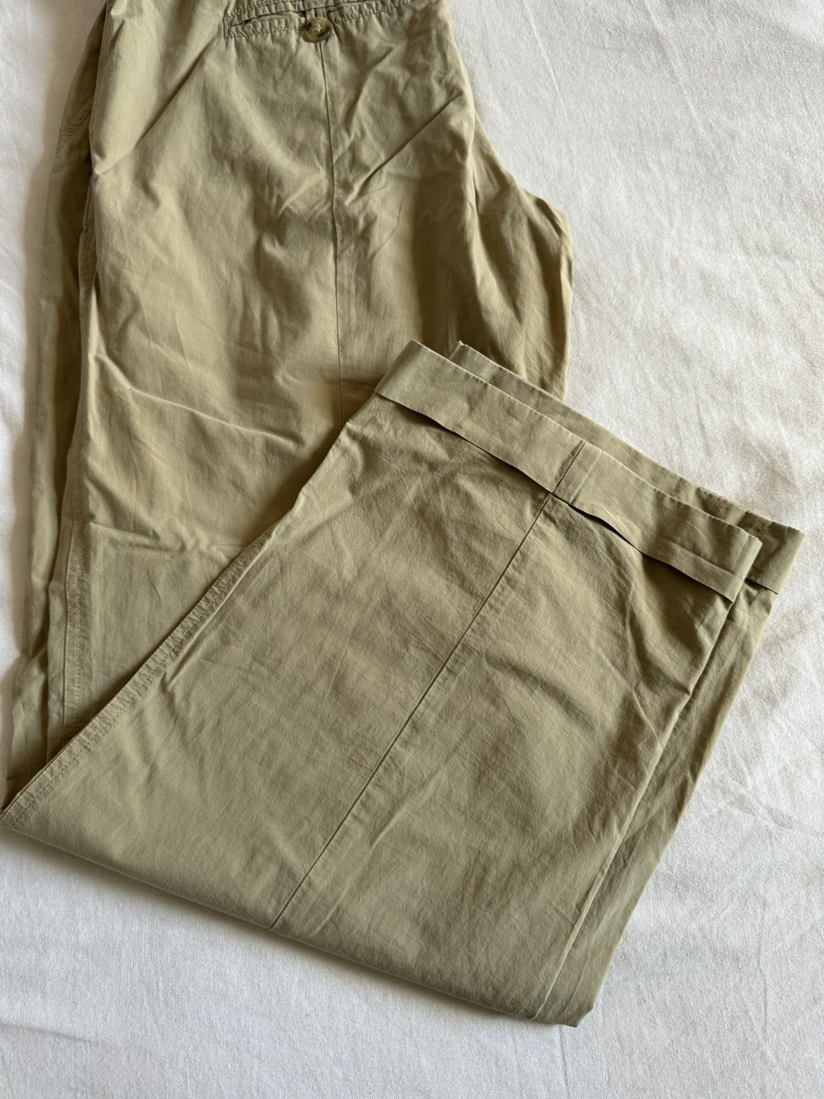 Weekend Max Mara Weekend MaxMara 10 Light Brown buckle waist straight pants Size 32" / US 10 / IT 46 - 6 Thumbnail