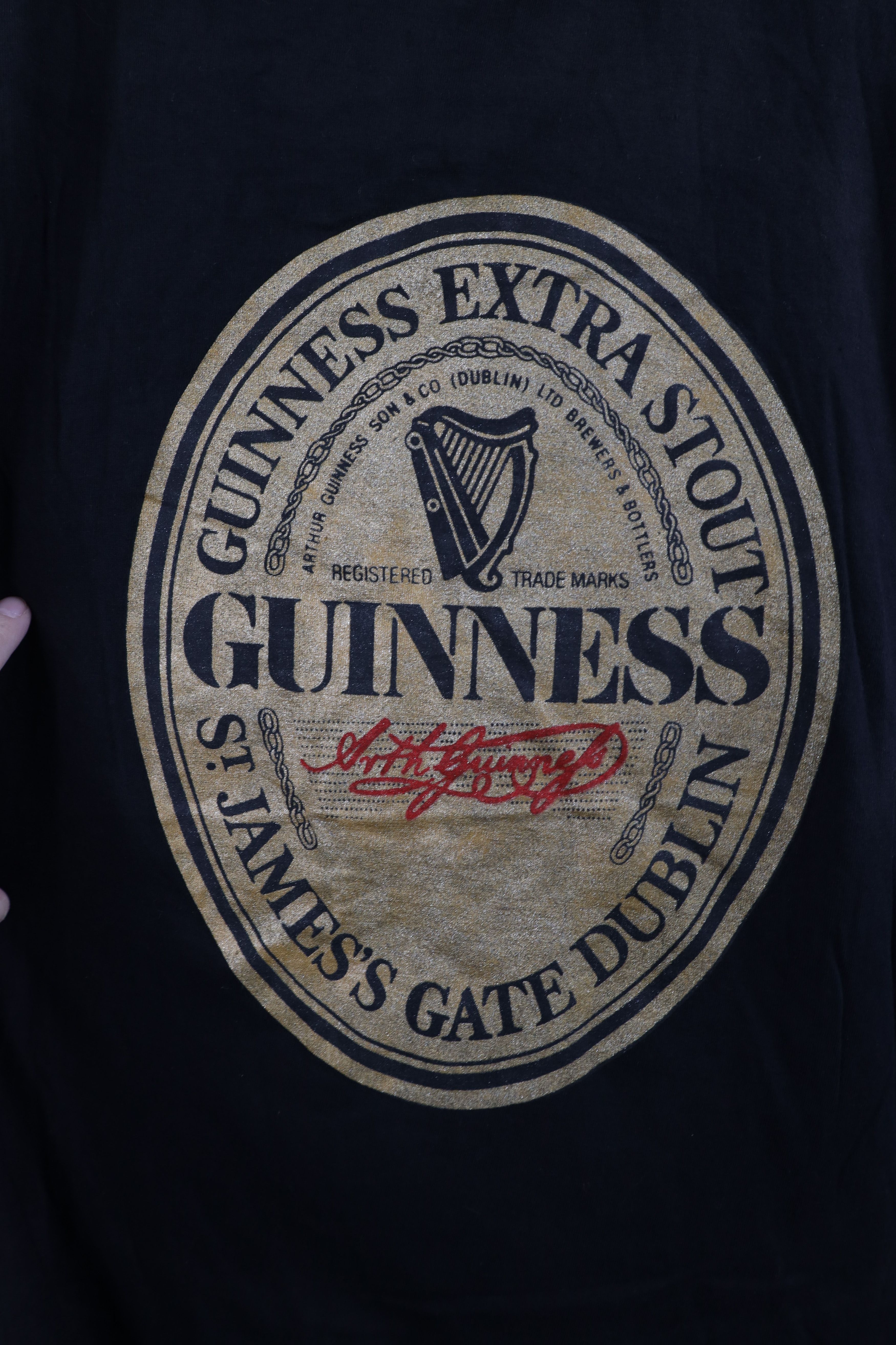 Vintage Vintage 90s Spell Guinness Beer Extra Stout T-Shirt Black Size US XL / EU 56 / 4 - 4 Thumbnail