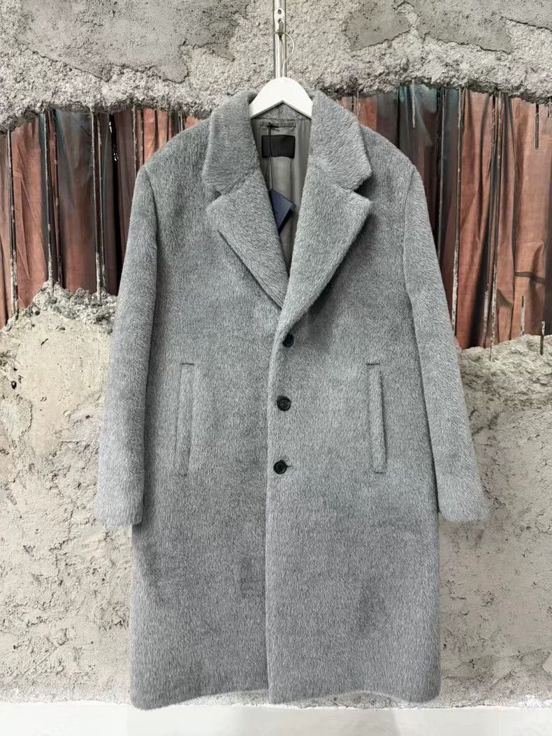 Prada Prada Gray horsehair coat 2501-Nextarrow Size US M / EU 48-50 / 2 - 1 Thumbnail