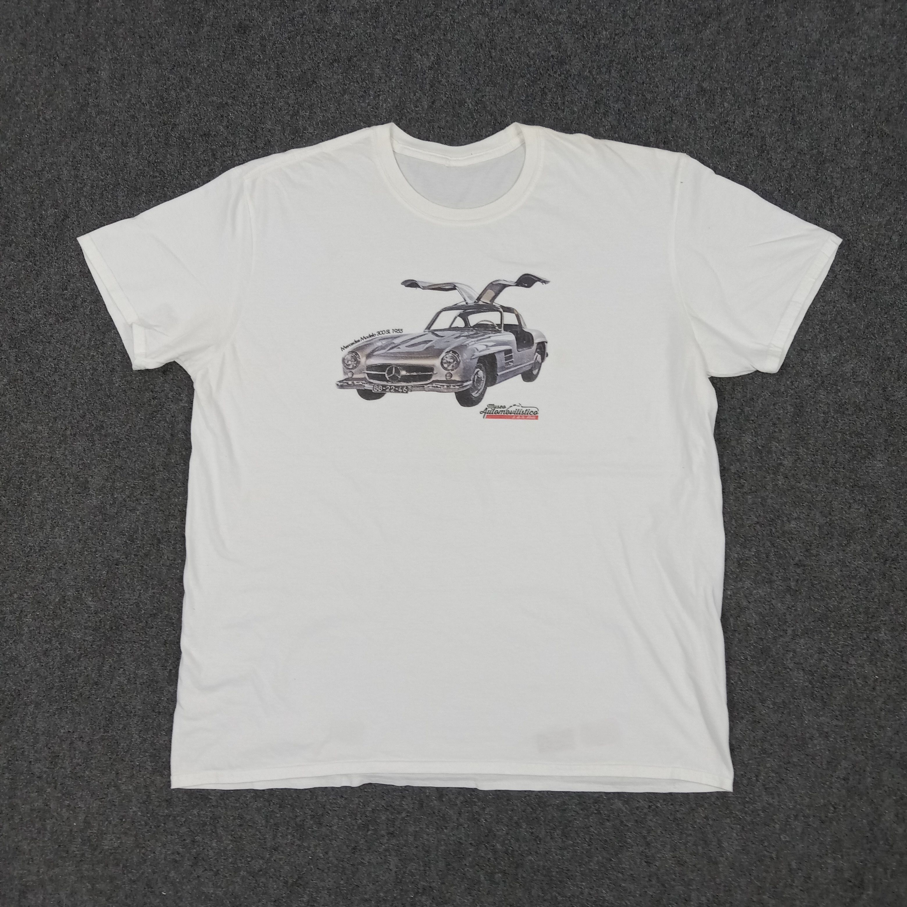 Mercedes-Benz × Vintage Mercedes Model 300 SL 1955 Classic Car Racing Tshirt Size US XL / EU 56 / 4 - 1 Thumbnail
