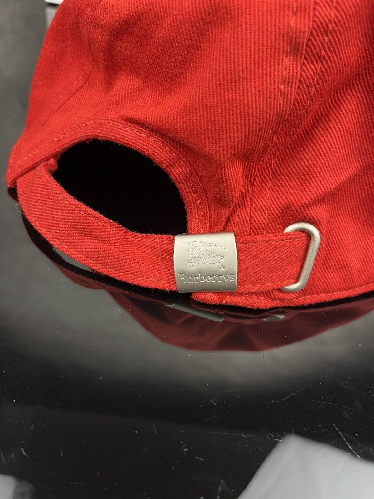 Burberry Vintage 80s Burberrys of London Red Crest Logo Baseball Cap Size ONE SIZE - 4 Thumbnail