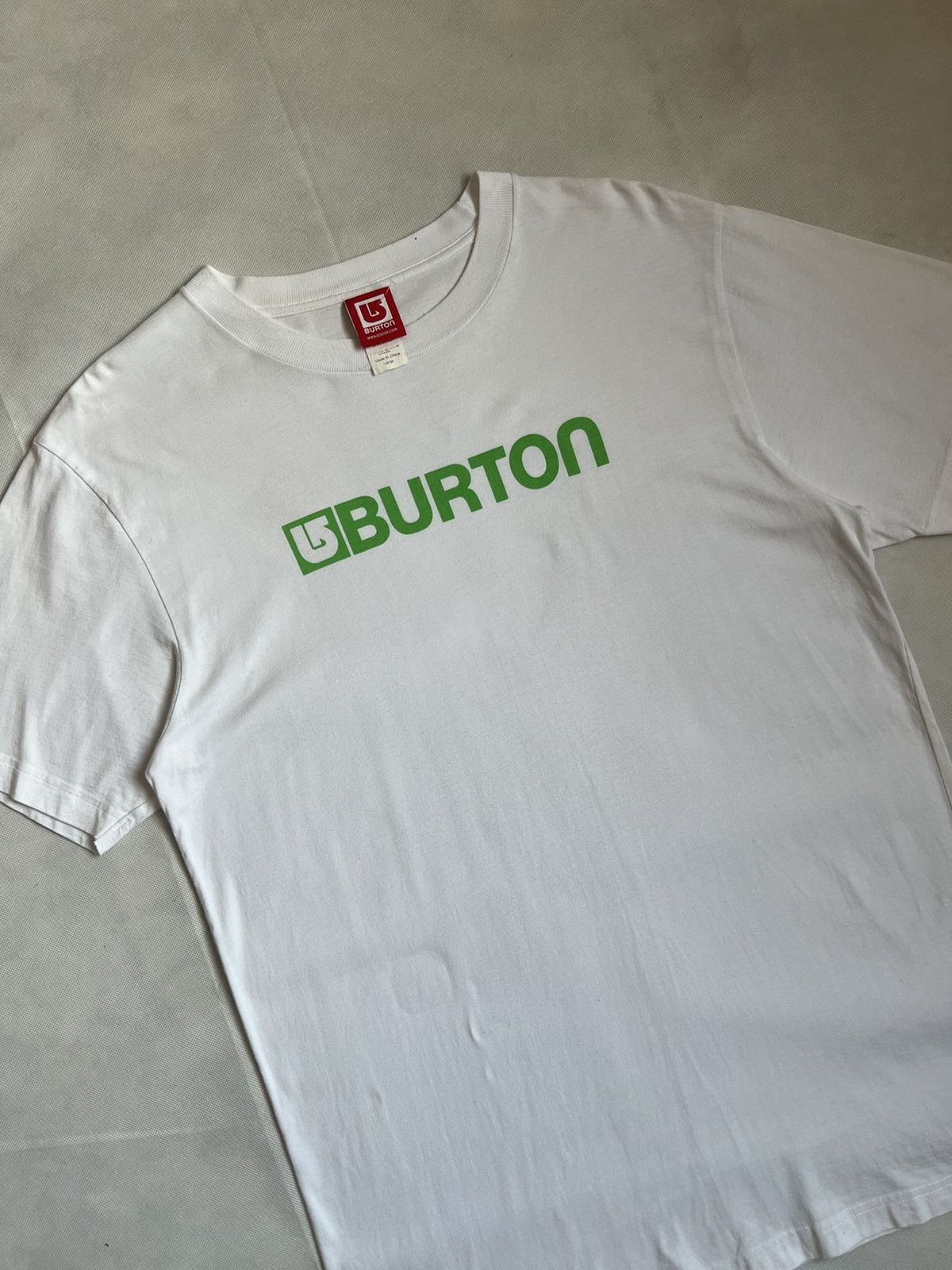 Burton Vintage Burton Spell Out Surf Tshirt Size US L / EU 52-54 / 3 - 2 Thumbnail