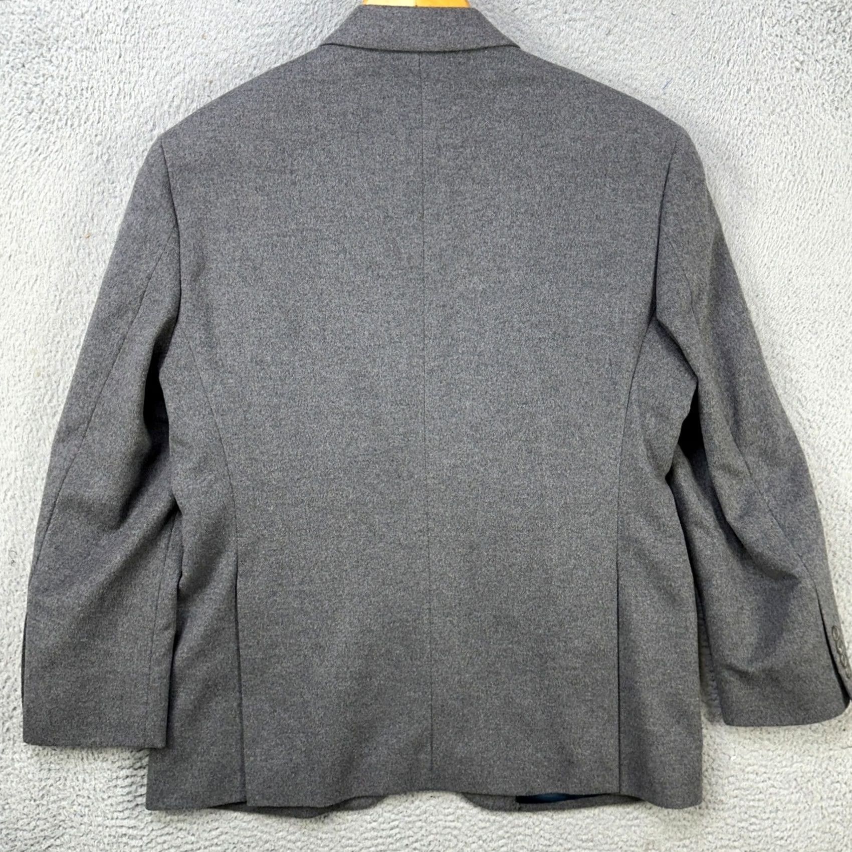 Jos. A. Bank Jos. A. Bank Wool Silk Blend Blazer Sport Coat Mens 43R Gray Tailored Fit Size 46R - 2 Thumbnail