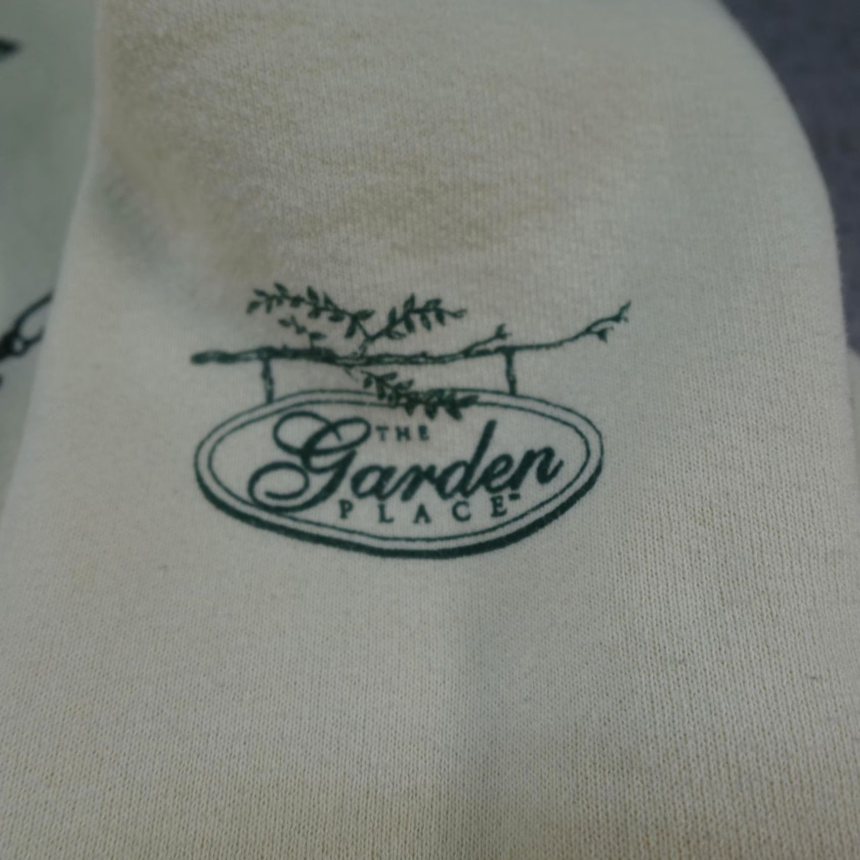 Fruit Of The Loom VINTAGE Gardening Tools Sweatshirt Mens XL White 90s AOP Graphic Garden Made USA Size US XL / EU 56 / 4 - 5 Thumbnail