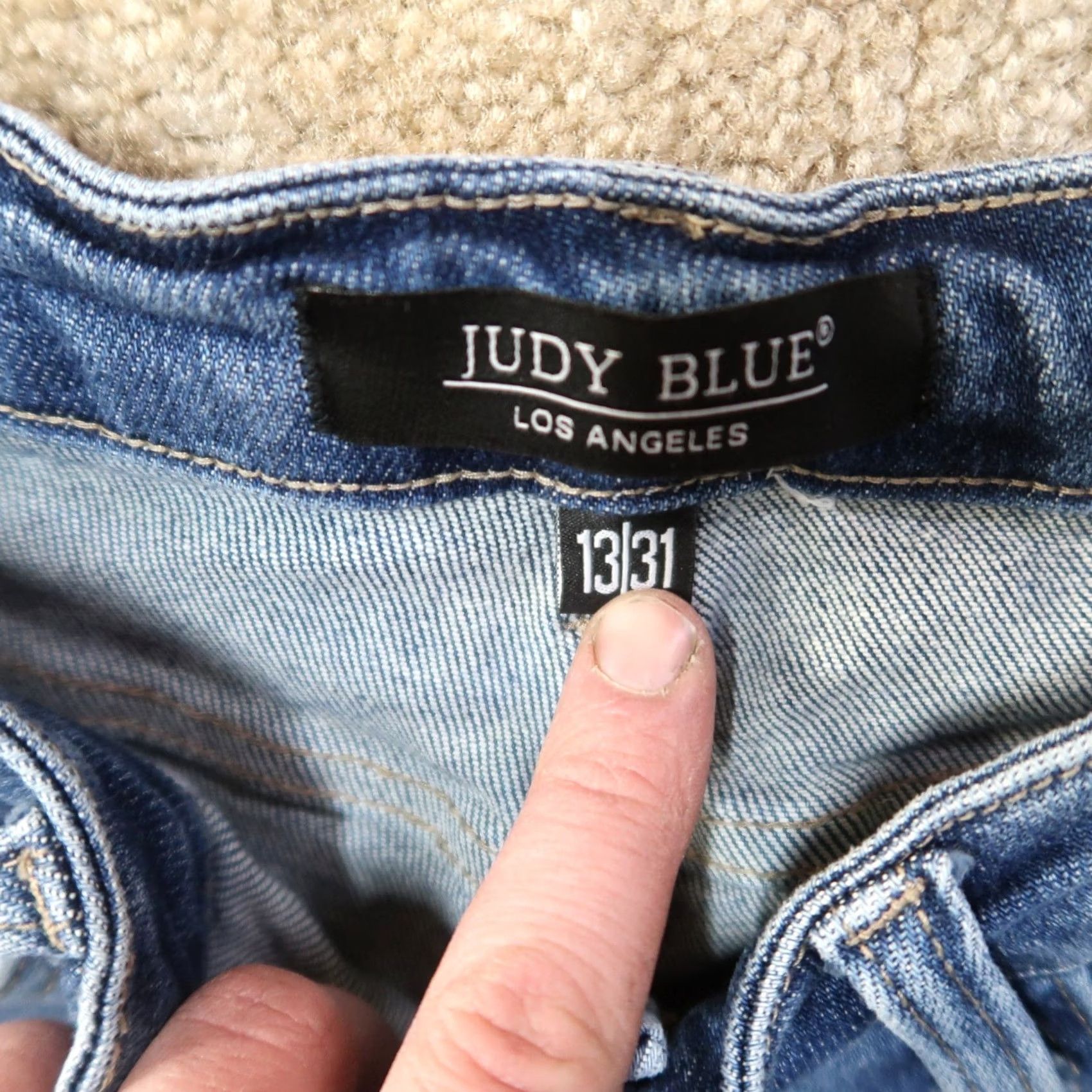 Vintage VINTAGE? No. Judy Blue High Rise Straight Leg Jeans Women's 13/31 Blue Stretch Denim Size 34" / US 12 / IT 48 - 4 Thumbnail