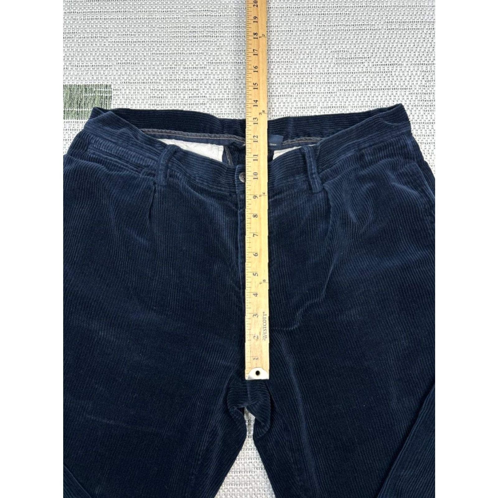 Pendleton VINTAGE Pendleton Pants Mens 38 Navy Blue Cotton Corduroy Straight Leg 38x32 Navy Corduroy Dress Pants Mens 38x32 Size US 38 / EU 54 - 5 Thumbnail