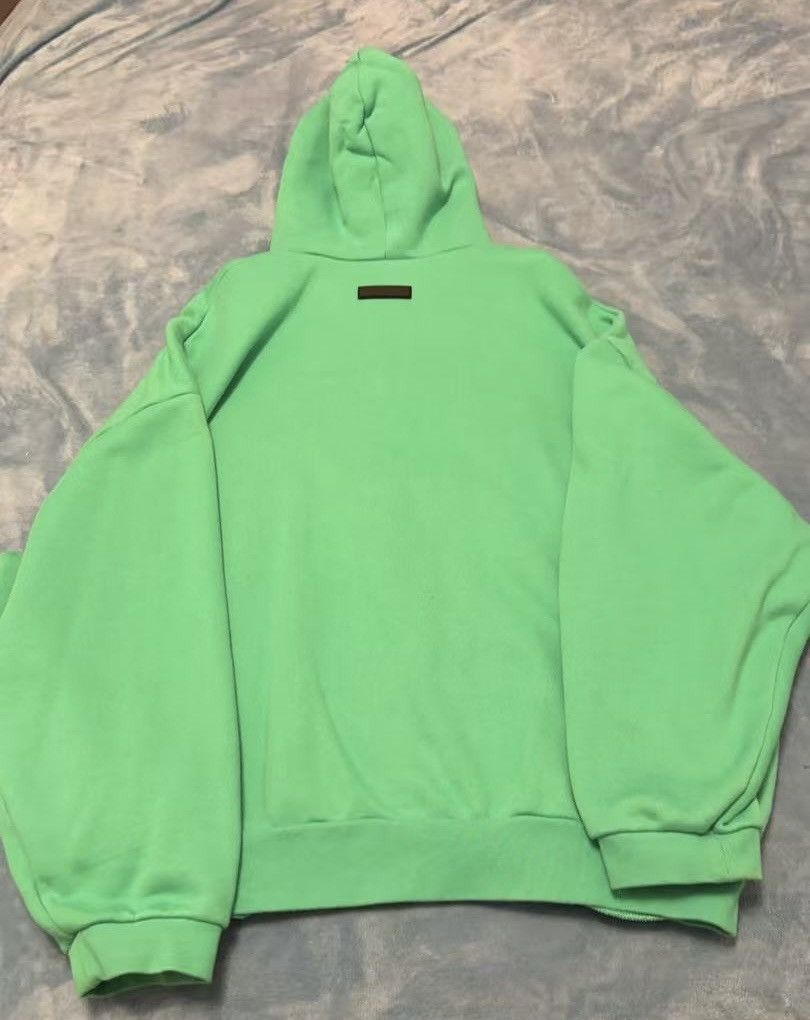 Fear of God Fear of God Essentials Pullover Hoodie Mint Leaf Men's FW23 Size US L / EU 52-54 / 3 - 1 Thumbnail