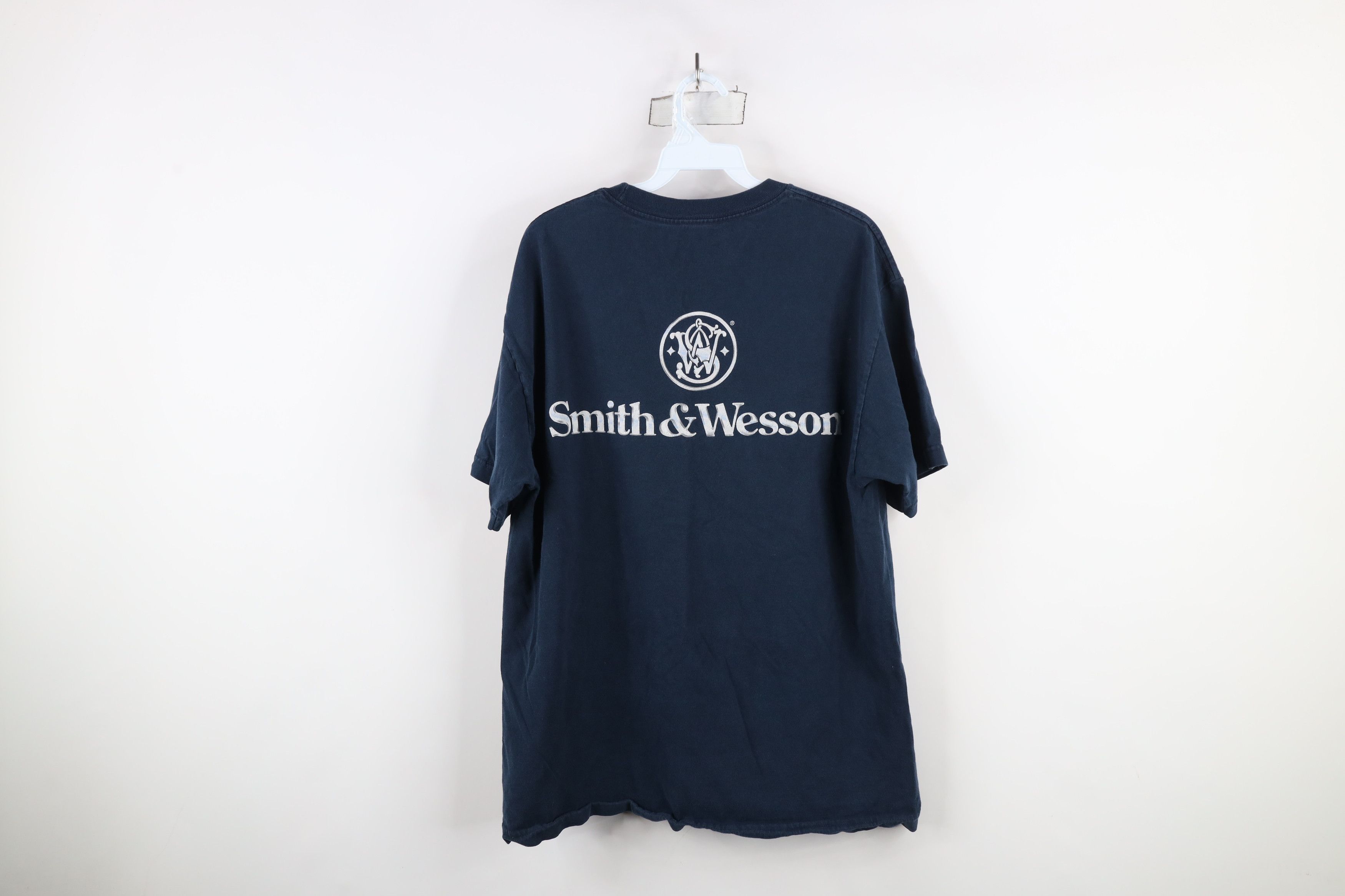 Vintage Vintage Y2K Smith & Wesson Spell Short Sleeve T-Shirt Blue Size US L / EU 52-54 / 3 - 9 Thumbnail