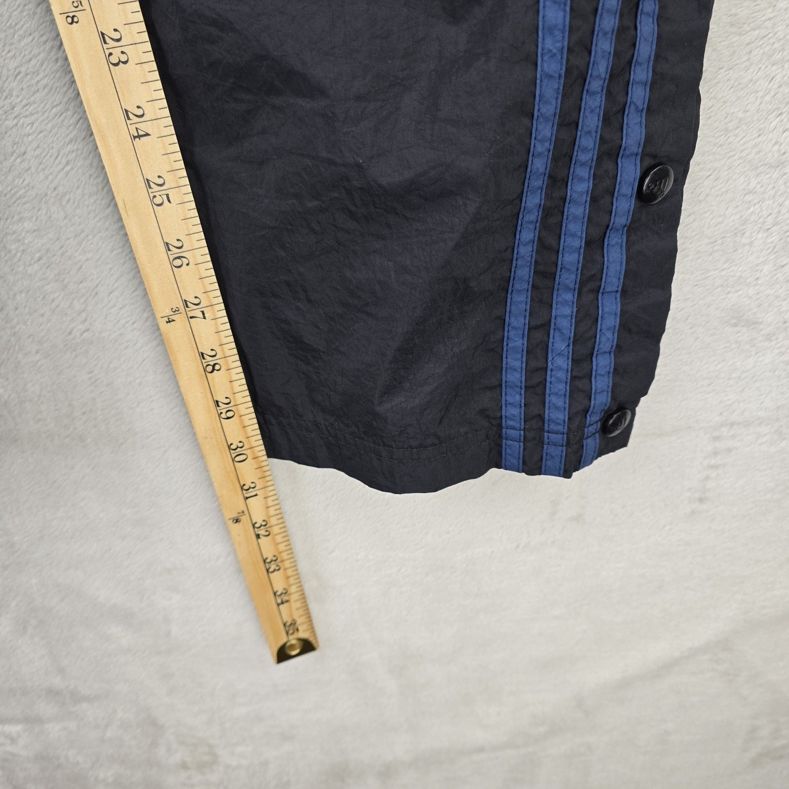 Adidas Vintage Adidas Windbreaker Pants Mens Large Tearaway Y2K 90s Size US 34 / EU 50 - 11 Thumbnail