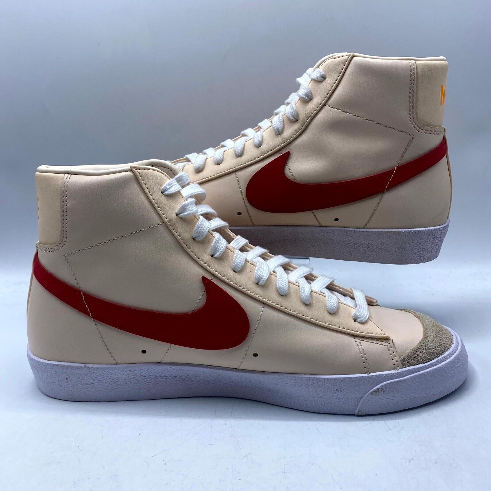 Nike NEW Nike Blazer Mid '77 VNTG Guava Ice DH0929-800 Men's Size US 10.5 / EU 43-44 - 3 Thumbnail
