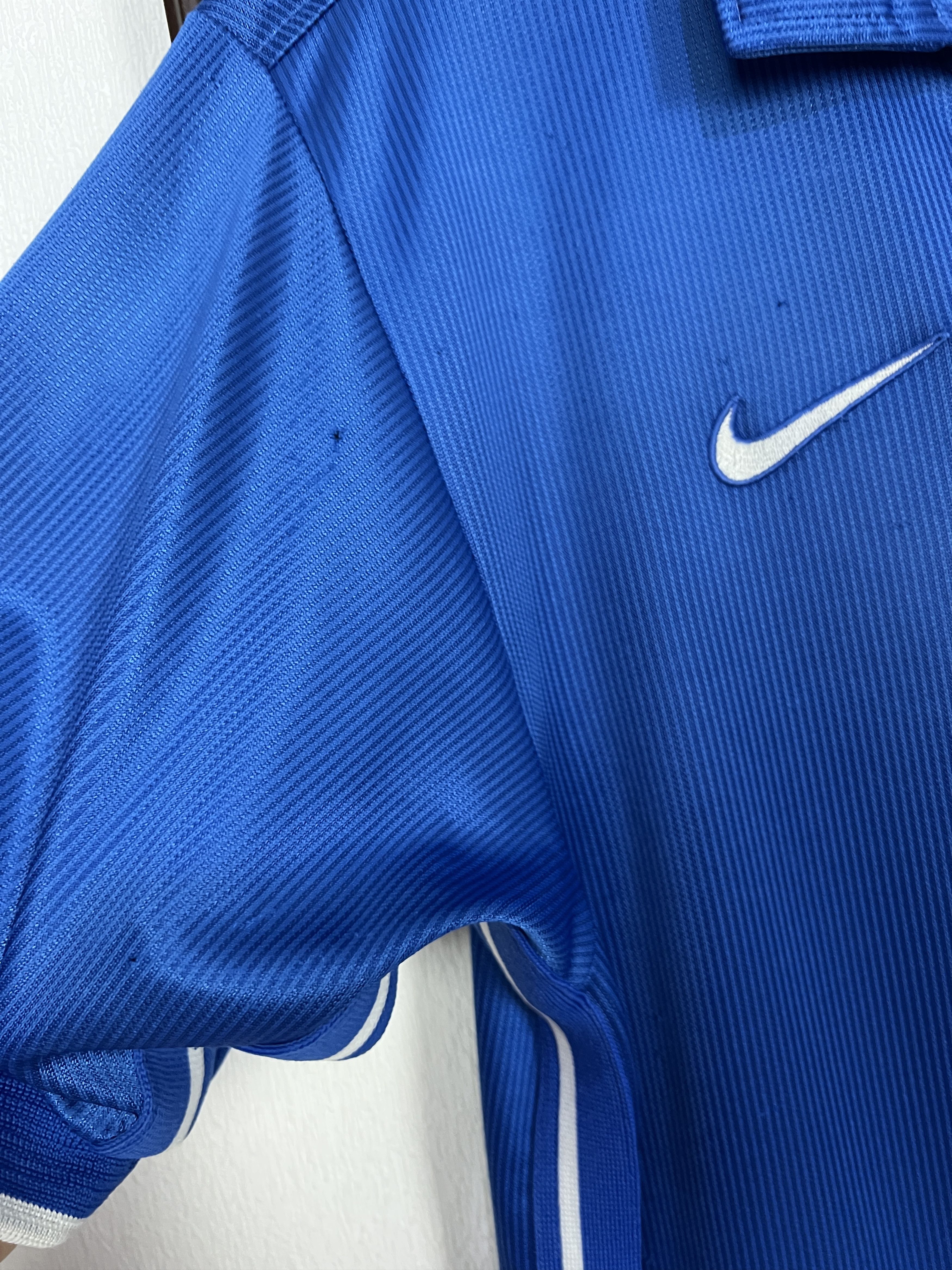 Nike Italy Home football shirt 1994 Soccer Nike Maglia Blue Size US S / EU 44-46 / 1 - 7 Thumbnail