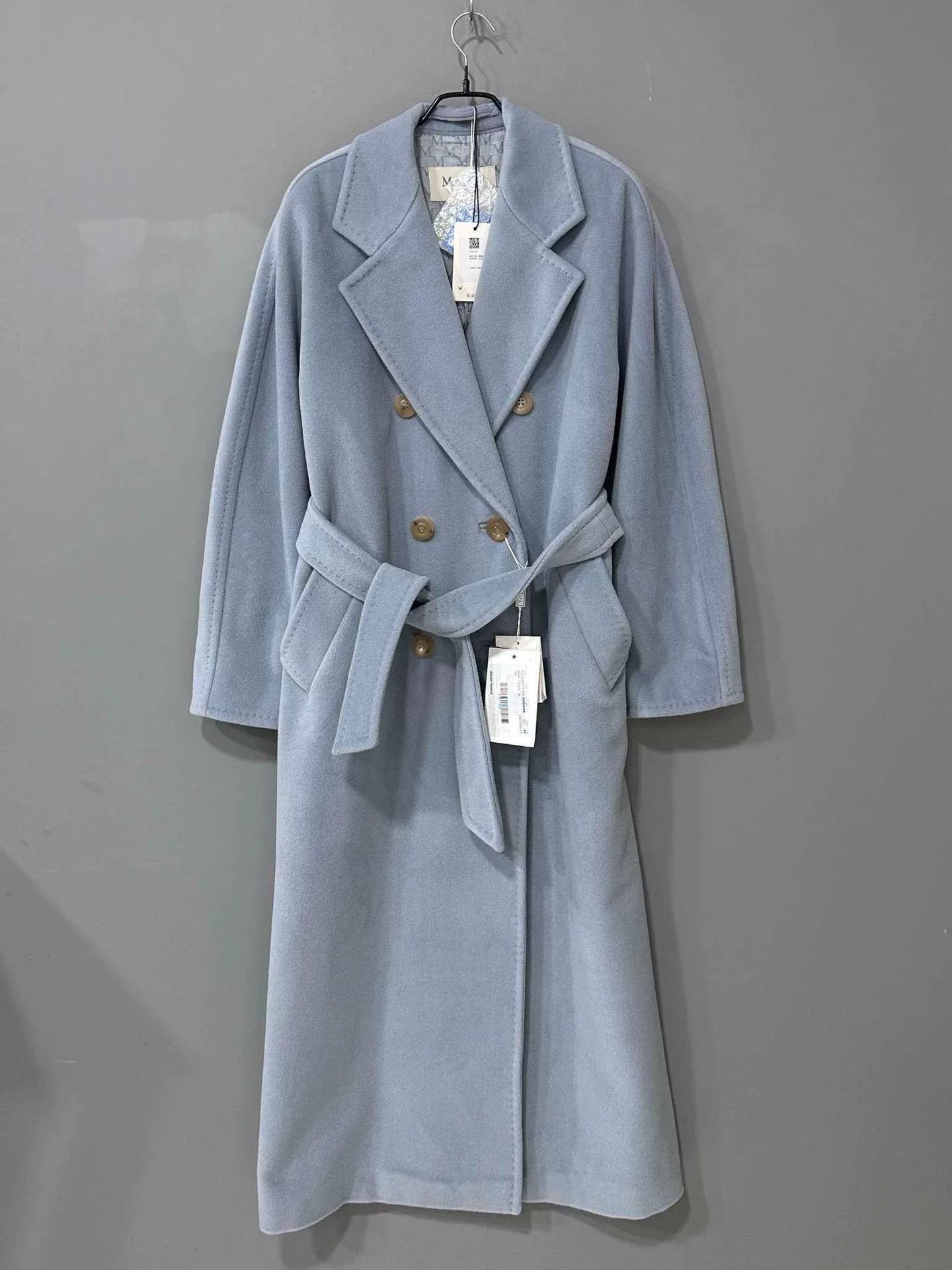 Max Mara maxmara fog blue double-breasted coat Size US L / EU 52-54 / 3 - 1 Thumbnail