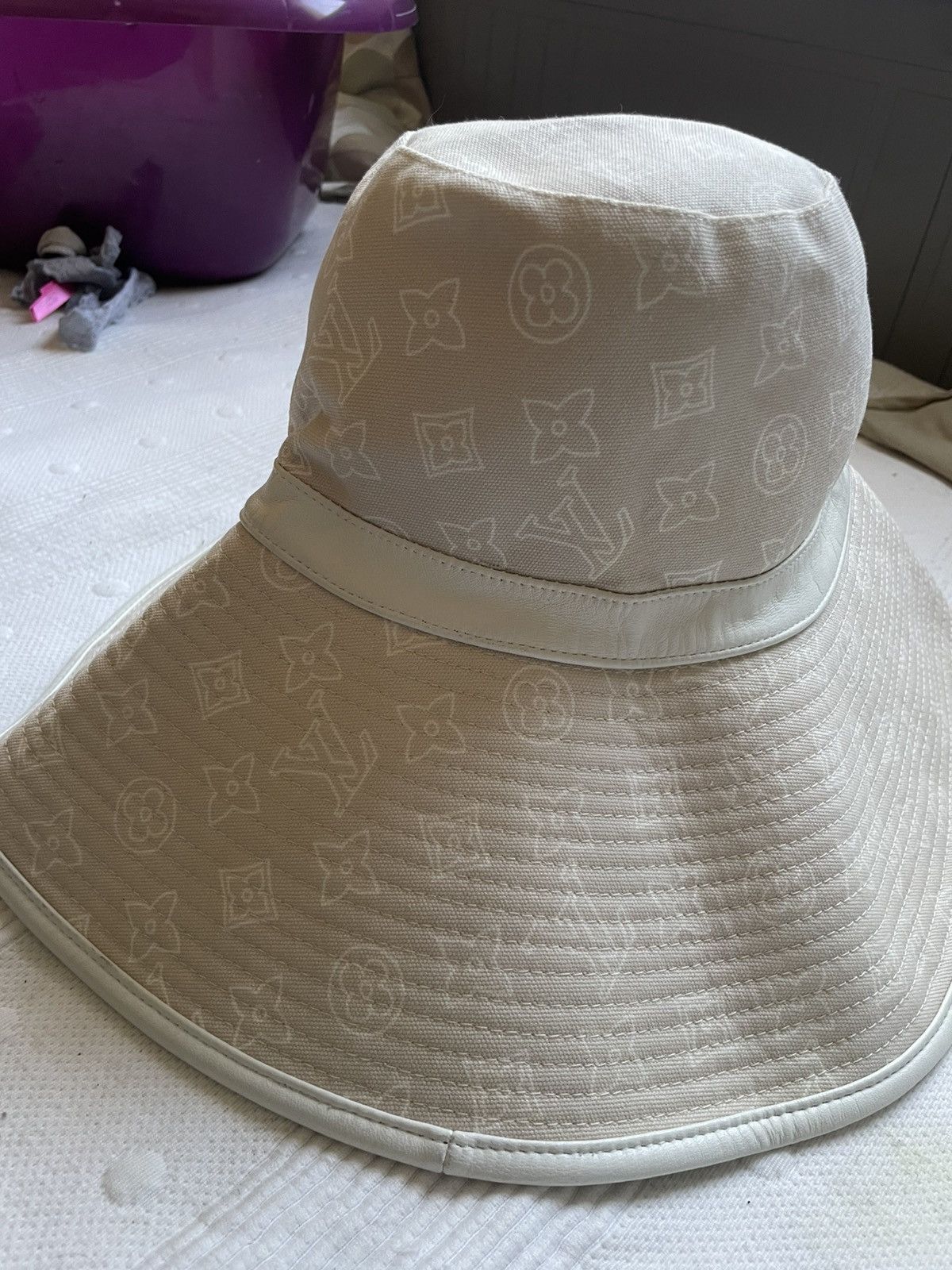 Louis Vuitton LOUIS VUITTON Size ONE SIZE - 8 Thumbnail
