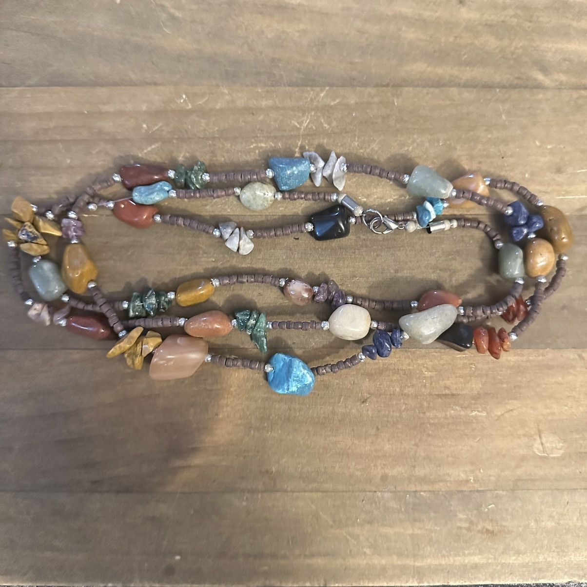 Vintage Vintage long polished rock and shell necklace Size ONE SIZE - 2 Thumbnail