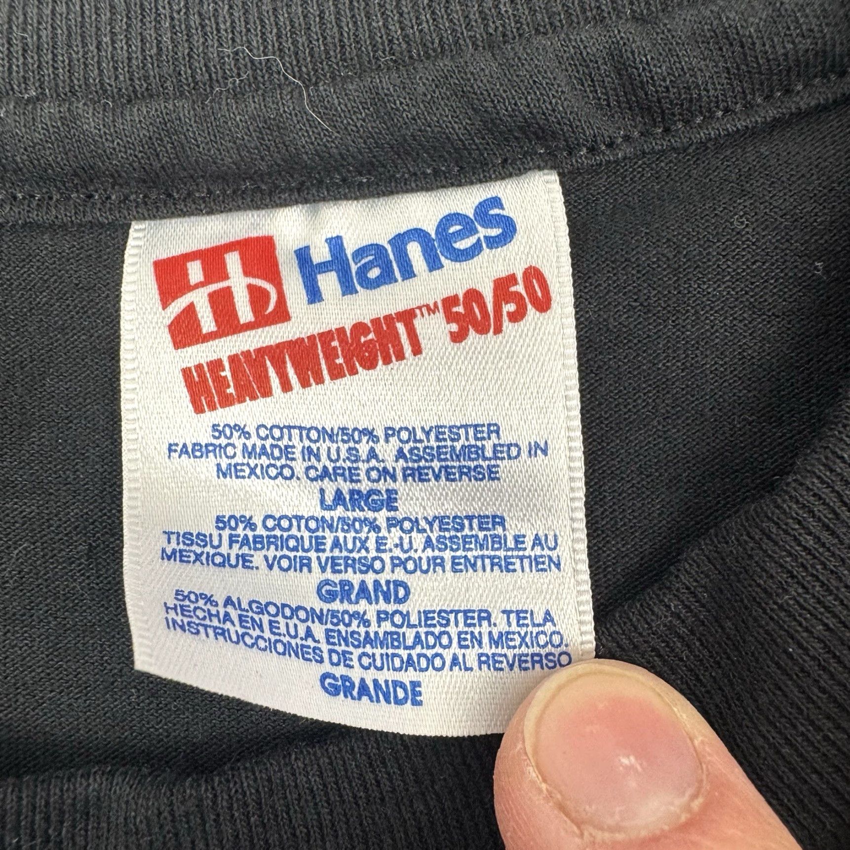 Hanes VINTAGE Hanes Funny T-Shirt Adult Large Black Achey Breaky Parts 90s Mens Size US L / EU 52-54 / 3 - 3 Thumbnail