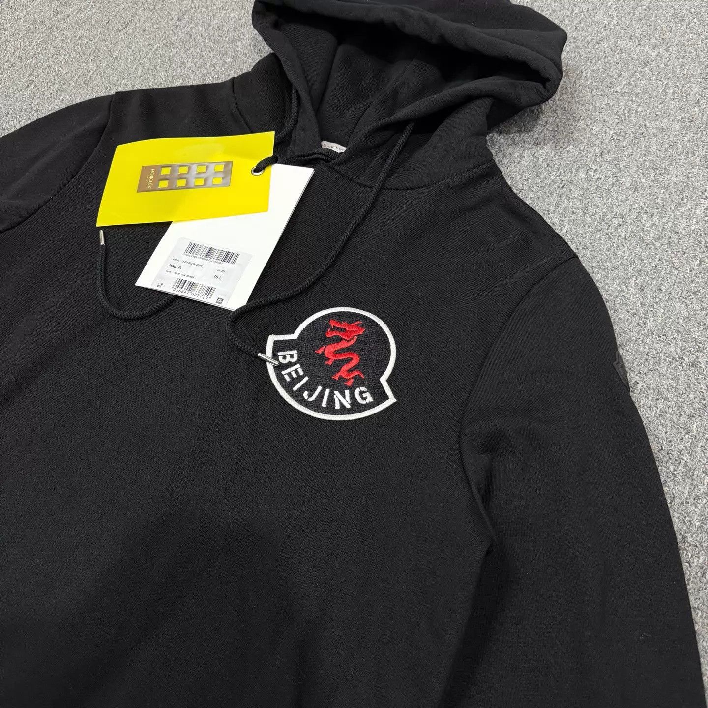 Moncler Moncler Black Chest Logo Hoodie L Size L / US 10 / IT 46 - 3 Thumbnail