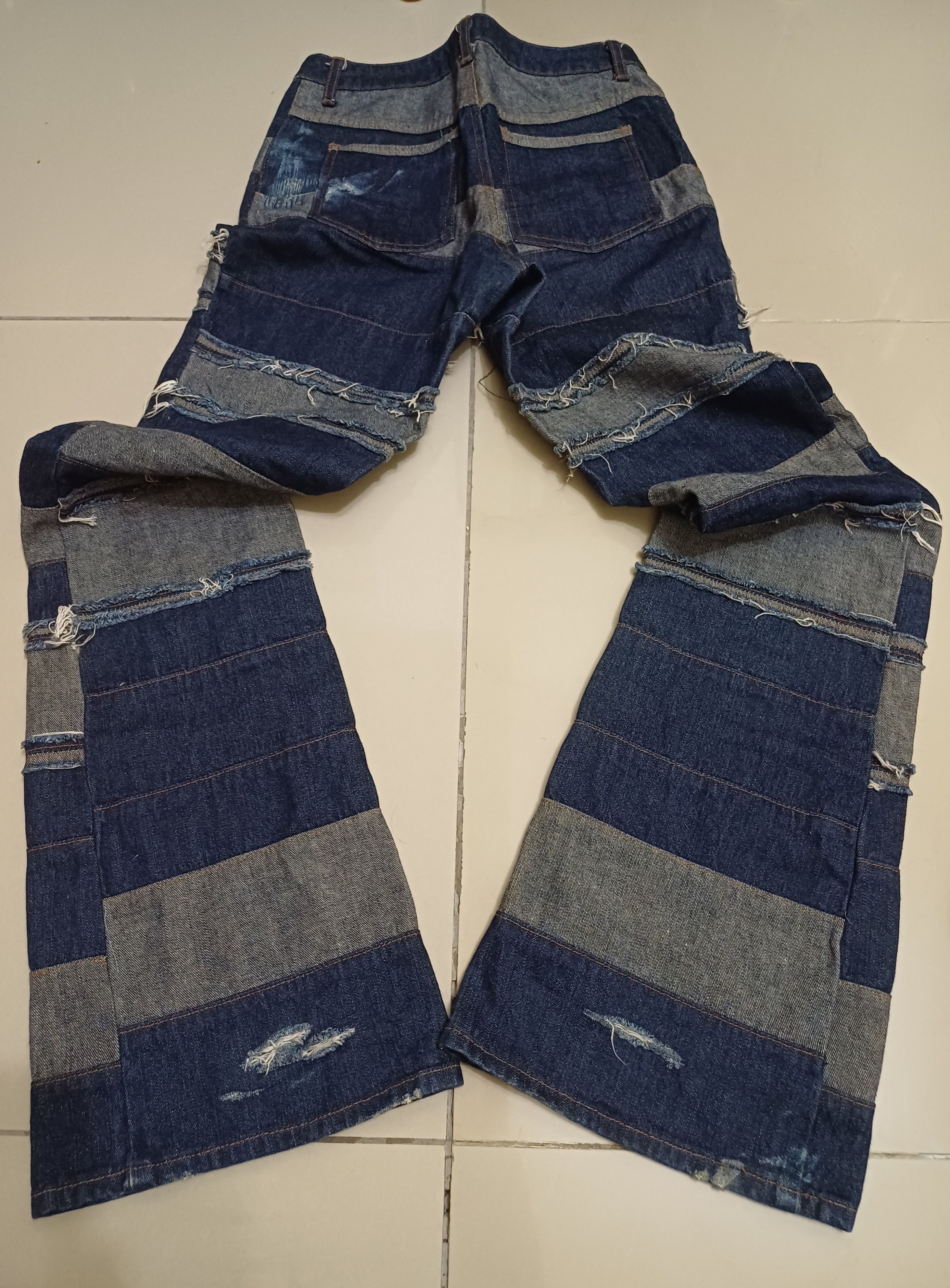 Hysteric Glamour Patchwork flared jeans inspired by Hysteric Glamour Size 28" / US 6 / IT 42 - 16 Thumbnail