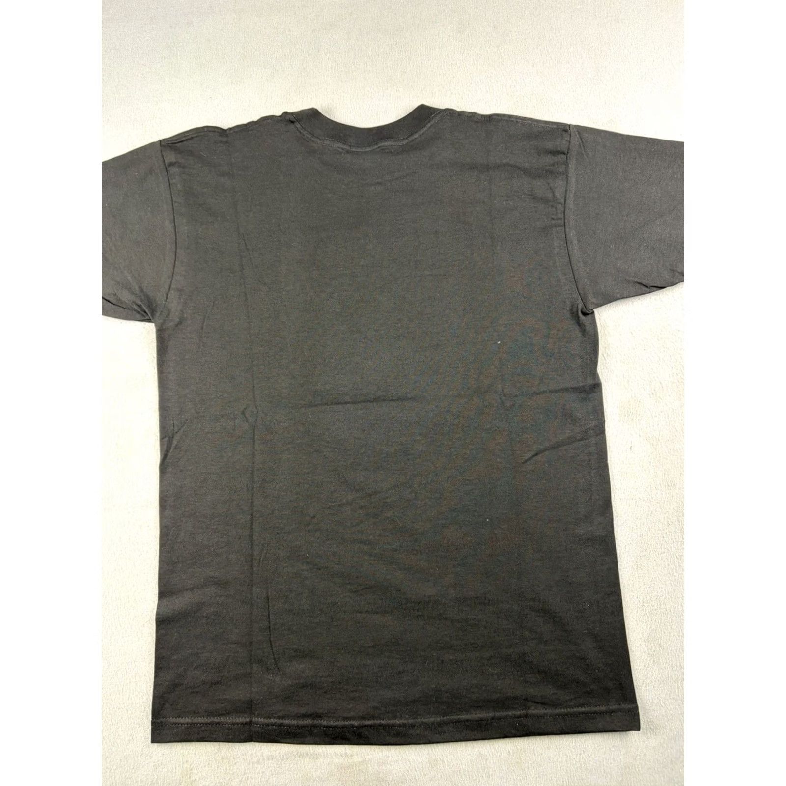 Vintage VINTAGE Looney Tunes Bugs Bunny T Shirt Men’s Size M Black Embroidered 90s Mens Size US M / EU 48-50 / 2 - 5 Thumbnail