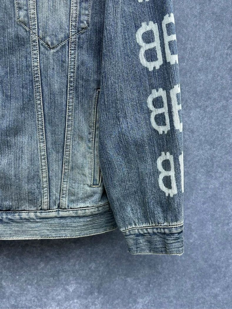 Balenciaga Balenciaga Double b printed unicorn arm denim jacket Size US XS / EU 42 / 0 - 8 Thumbnail