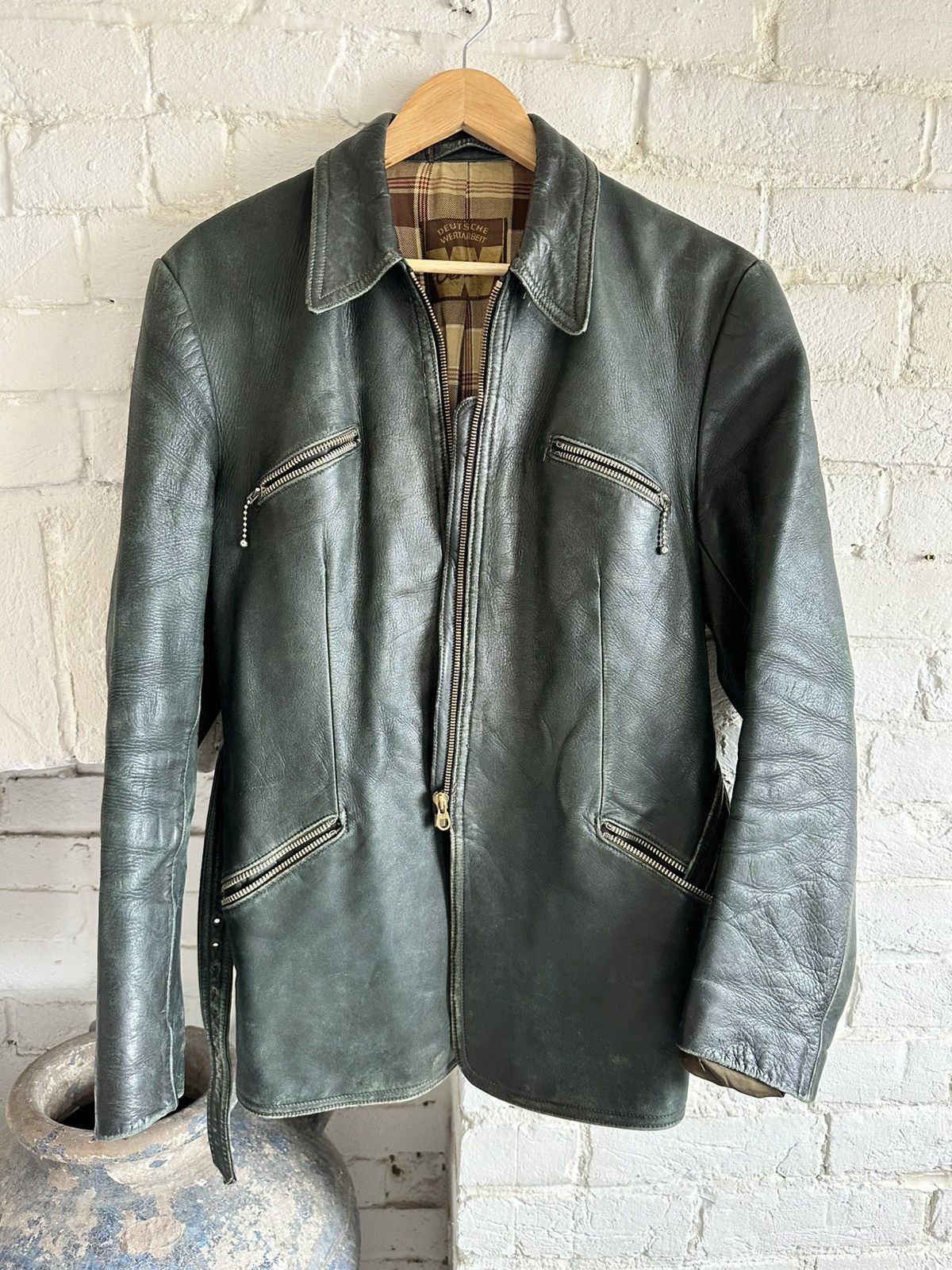 Vintage Vintage German Leather Jacket Biker Style Dark Green Size US L / EU 52-54 / 3 - 1 Thumbnail