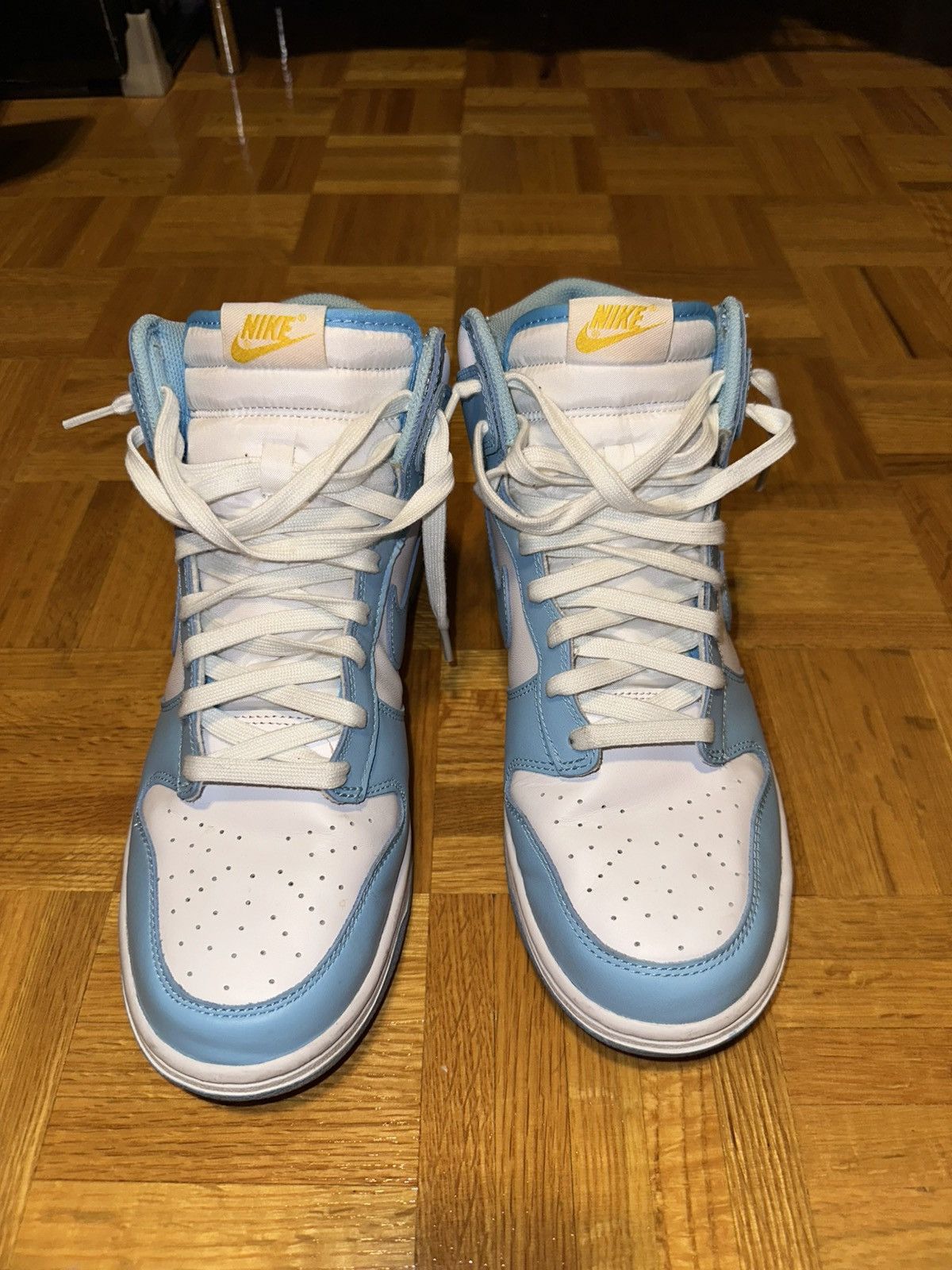 Nike Nike Jordan 1 North Carolina High Top Size US 10 / EU 43 - 1 Thumbnail